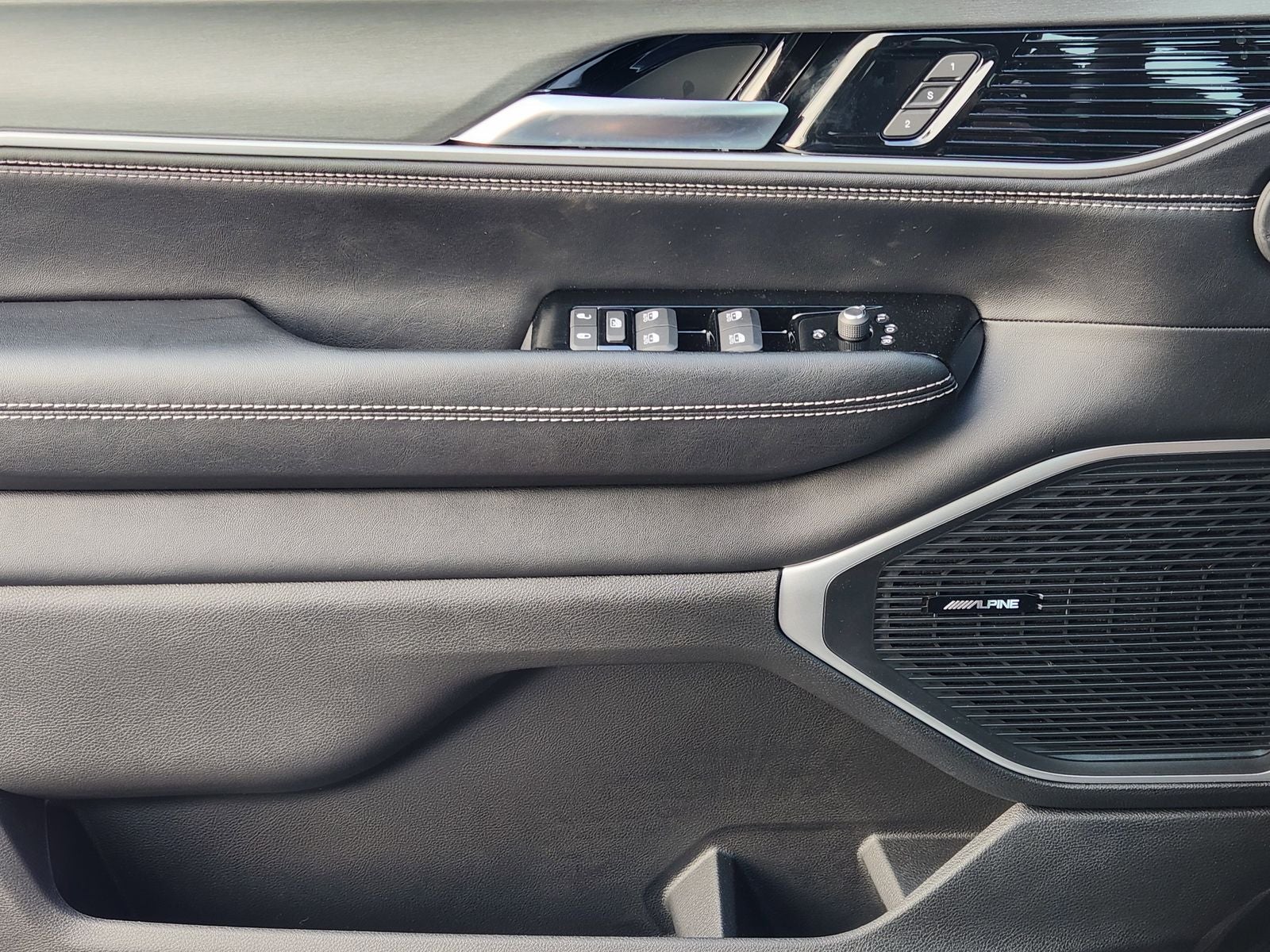 2026 Jeep Grand Wagoneer GRAND WAGONEER LIMITED ALTITUDE 4X4