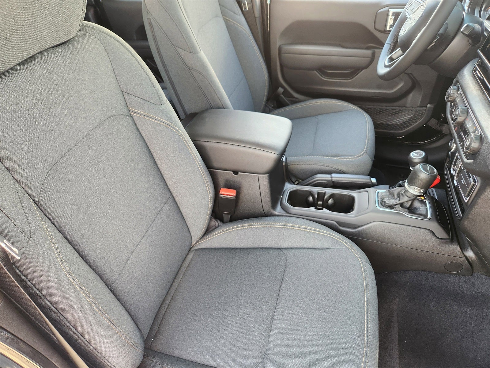 2025 Jeep Gladiator GLADIATOR SPORT S 4X4