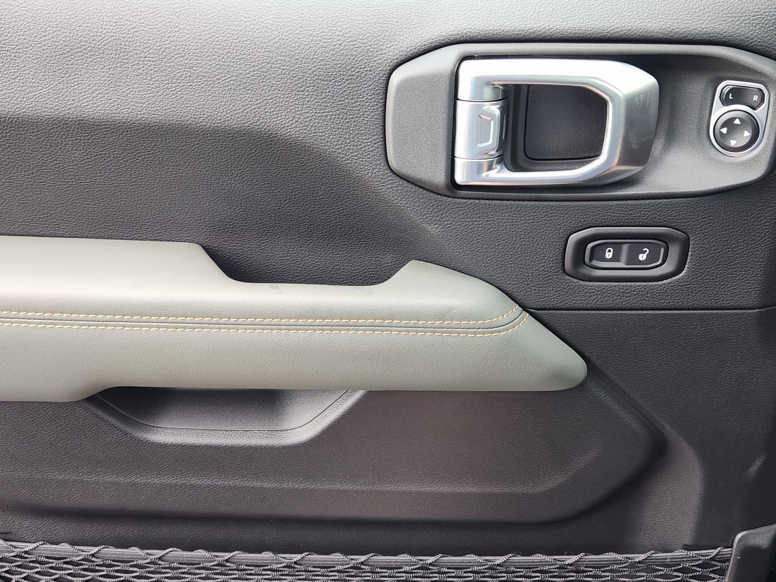 2026 Jeep Gladiator GLADIATOR MOJAVE X 4X4