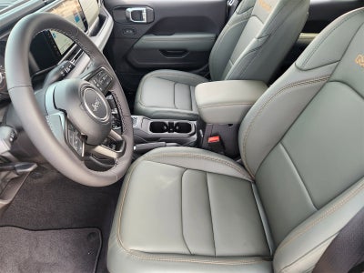 2025 Jeep Gladiator GLADIATOR MOJAVE 4X4