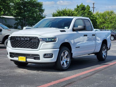 2026 RAM Ram 1500 RAM 1500 EXPRESS QUAD CAB 4X2 6'4' BOX
