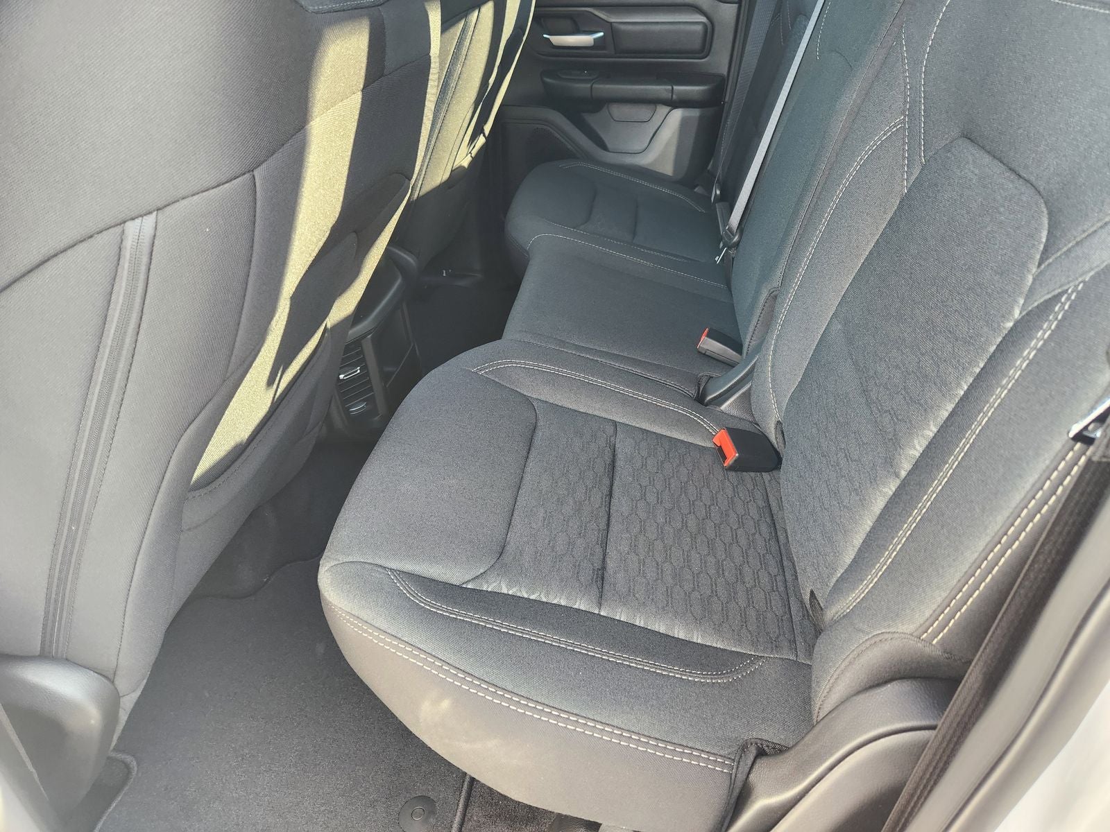 2026 RAM Ram 1500 RAM 1500 EXPRESS QUAD CAB 4X2 6'4' BOX