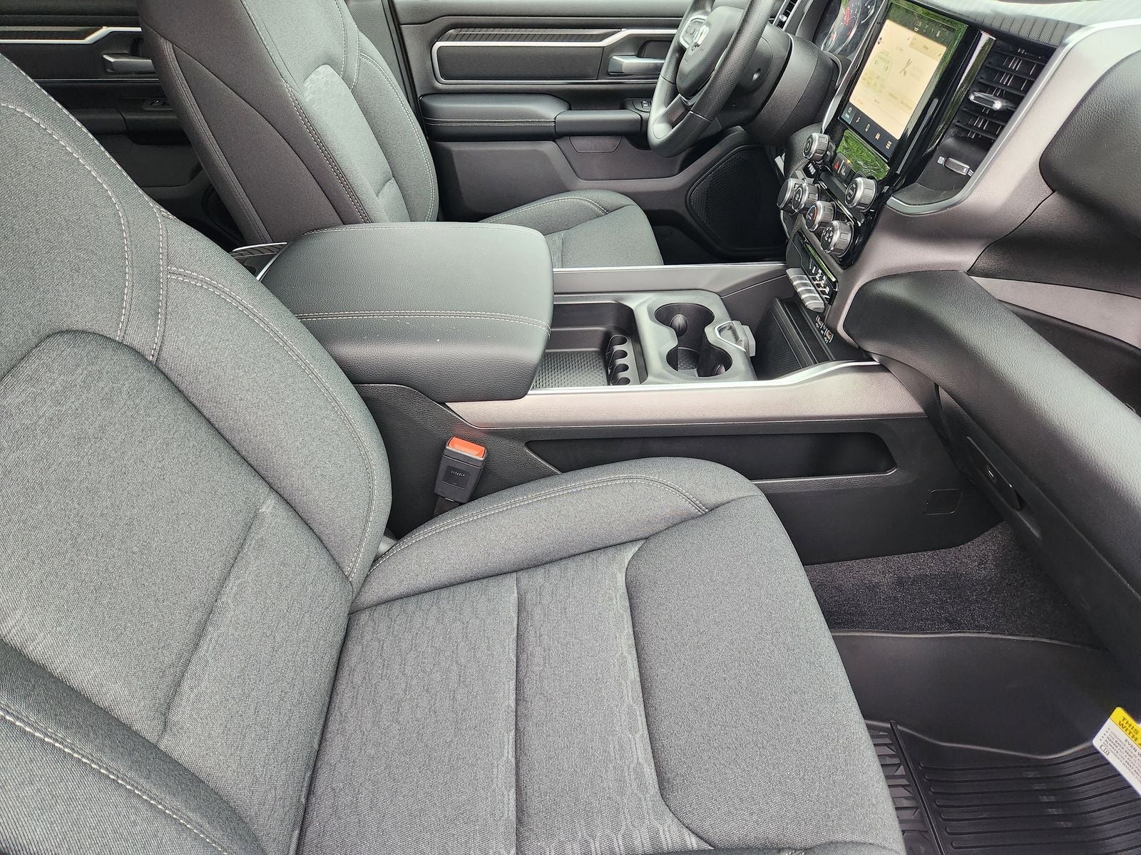 2026 RAM Ram 1500 RAM 1500 LONE STAR CREW CAB 4X2 5'7' BOX