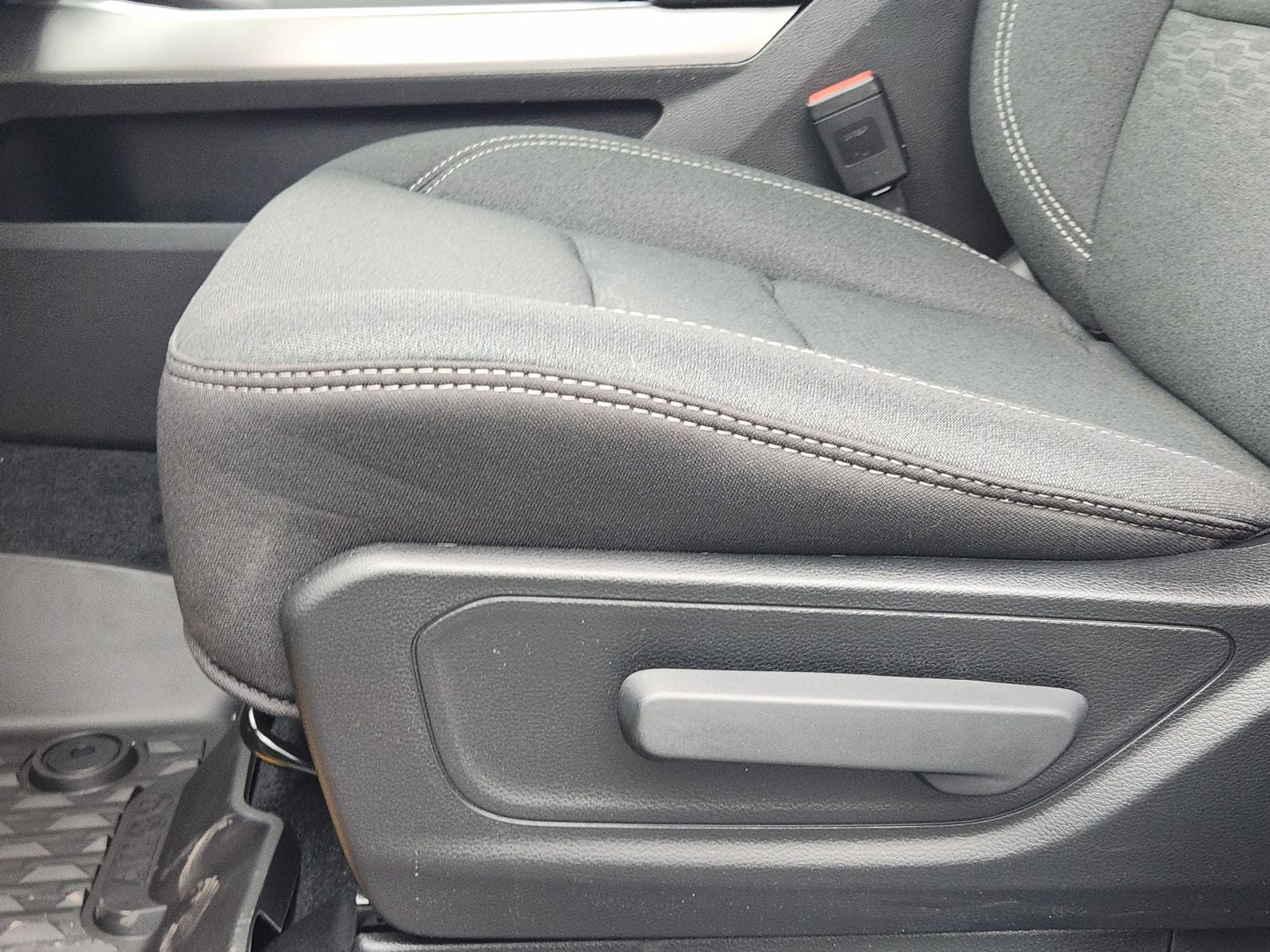 2026 RAM Ram 1500 RAM 1500 LONE STAR CREW CAB 4X2 5'7' BOX