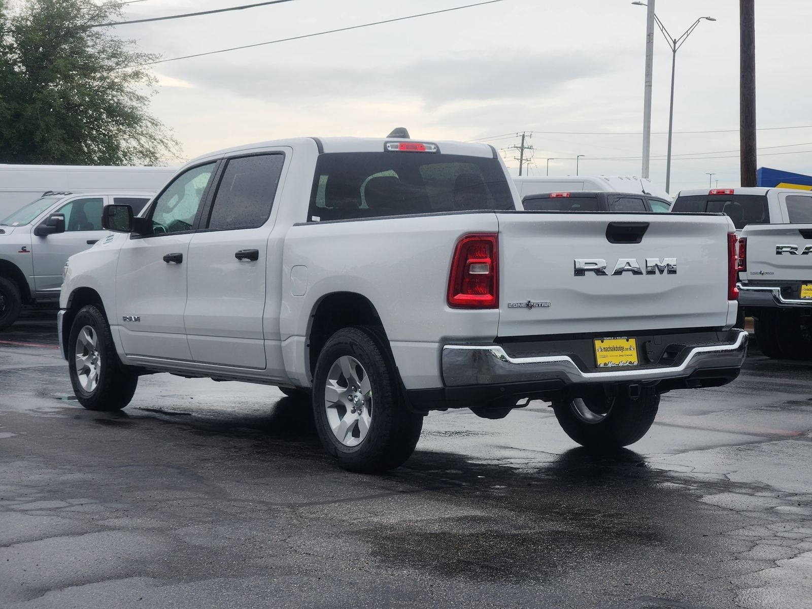 2026 RAM Ram 1500 RAM 1500 LONE STAR CREW CAB 4X2 5'7' BOX