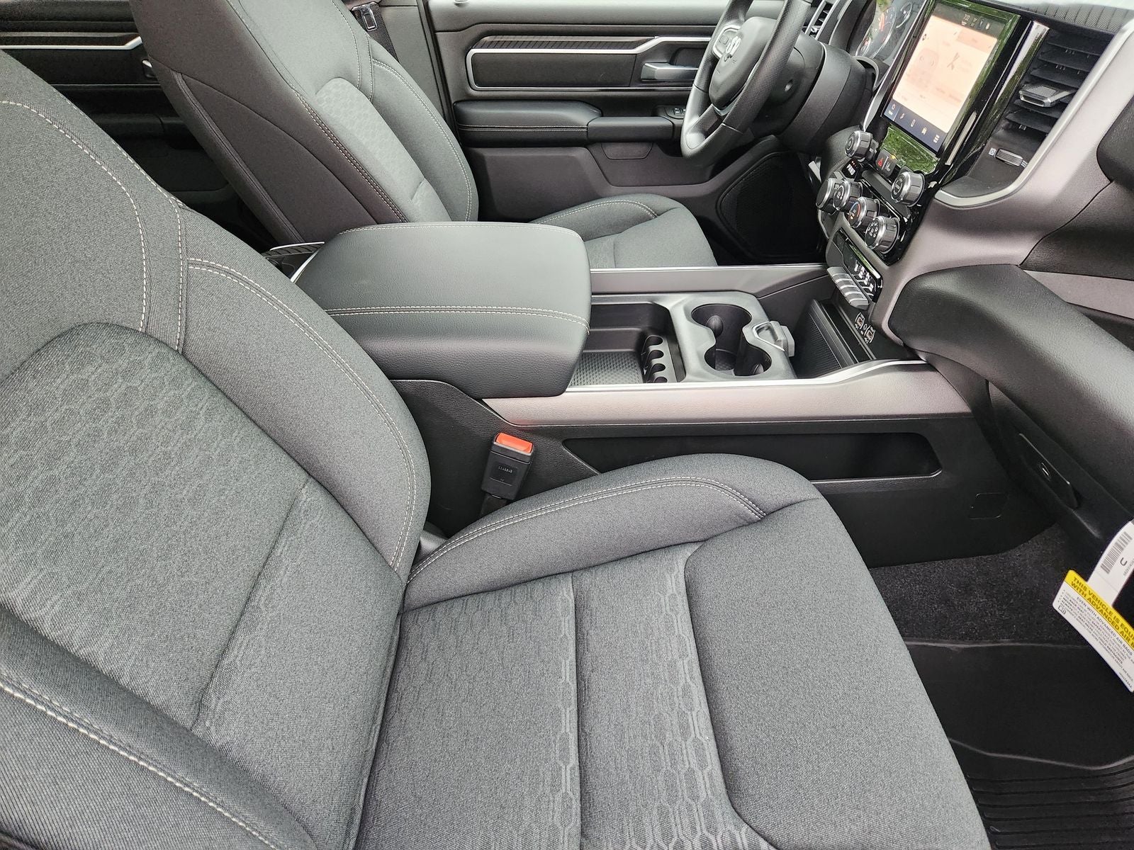 2026 RAM Ram 1500 RAM 1500 LONE STAR CREW CAB 4X2 5'7' BOX