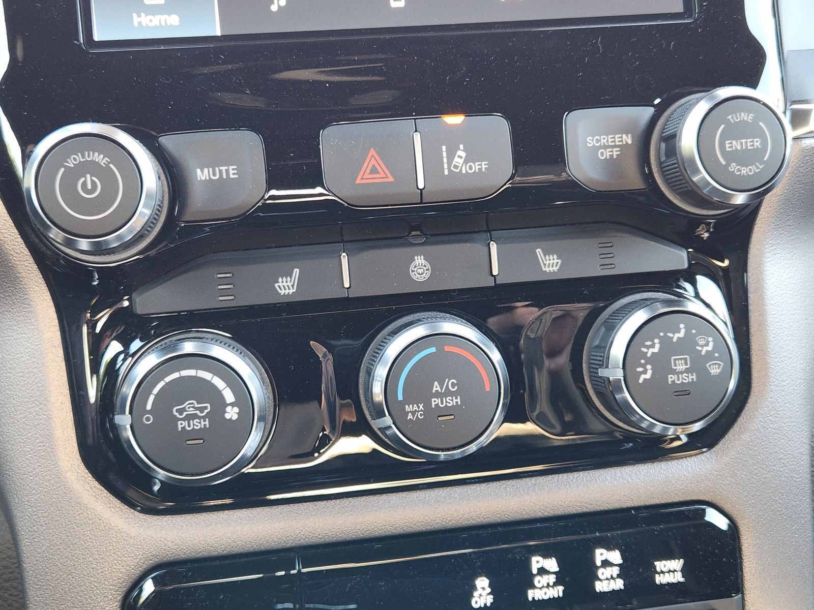 2026 RAM Ram 1500 RAM 1500 LONE STAR CREW CAB 4X2 5'7' BOX