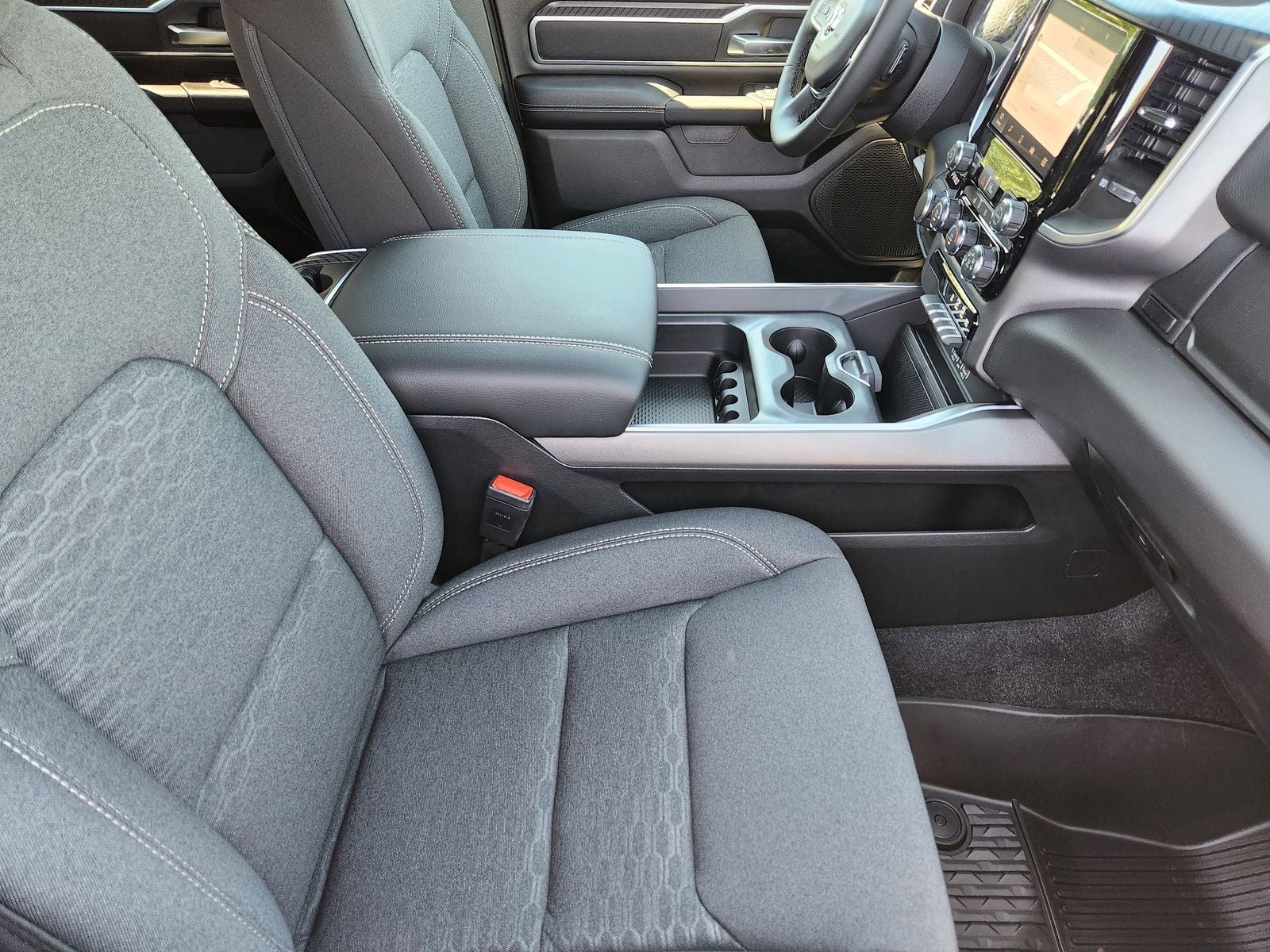 2026 RAM Ram 1500 RAM 1500 LONE STAR CREW CAB 4X2 5'7' BOX