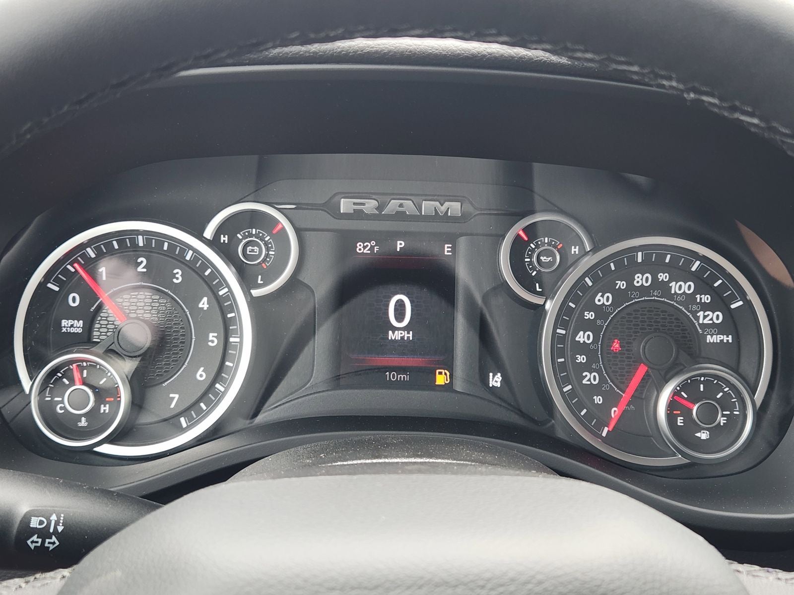 2026 RAM Ram 1500 RAM 1500 LONE STAR CREW CAB 4X2 5'7' BOX