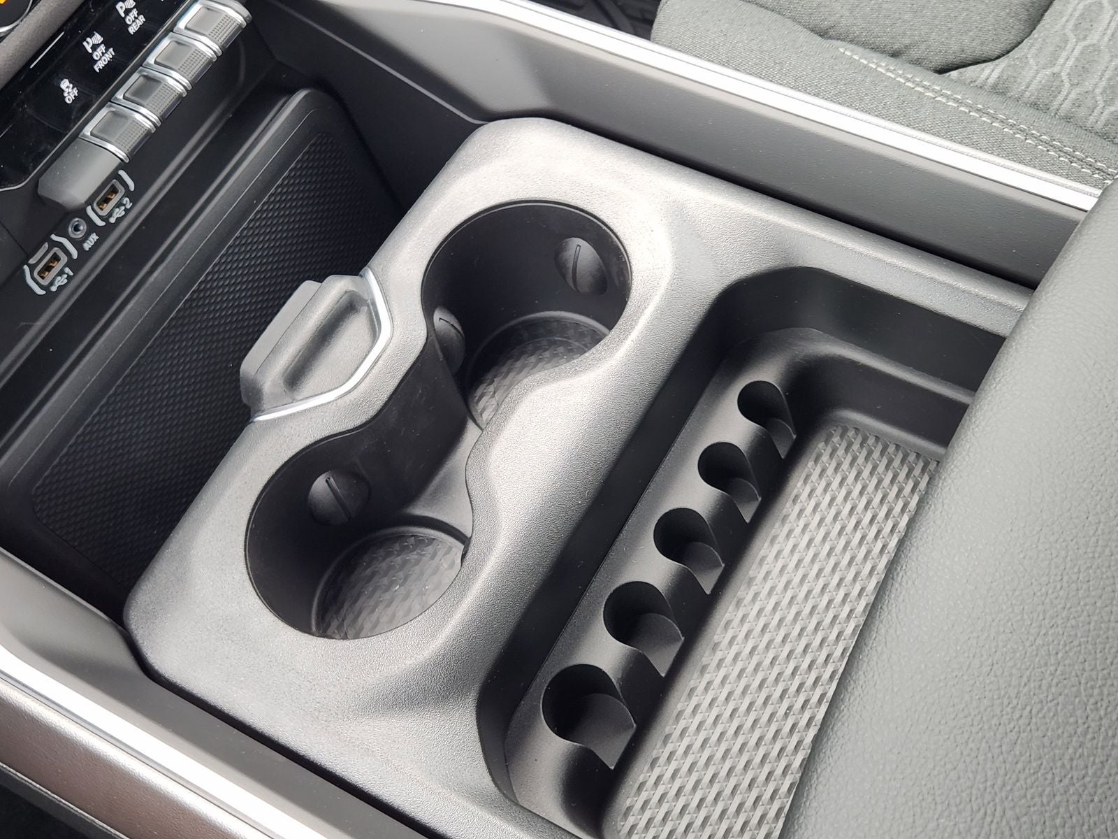 2026 RAM Ram 1500 RAM 1500 LONE STAR CREW CAB 4X2 5'7' BOX