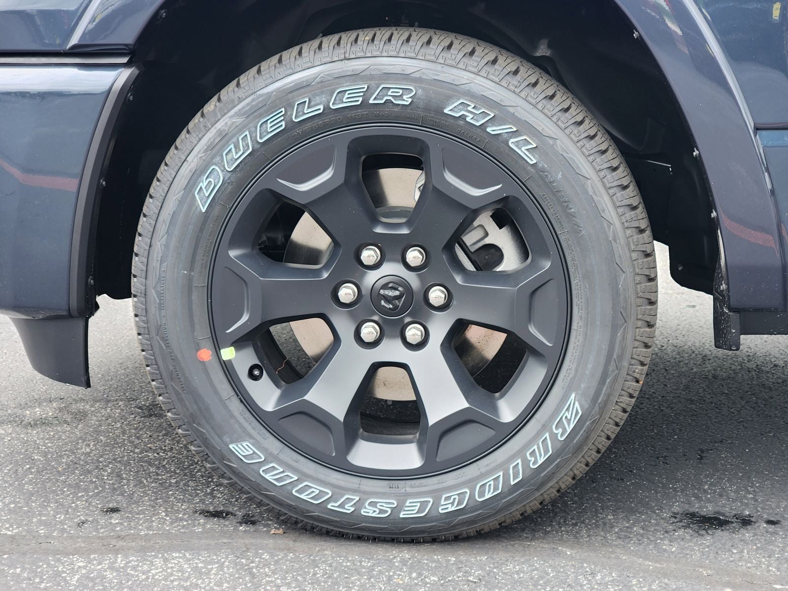 2026 RAM Ram 1500 RAM 1500 LONE STAR CREW CAB 4X2 5'7' BOX