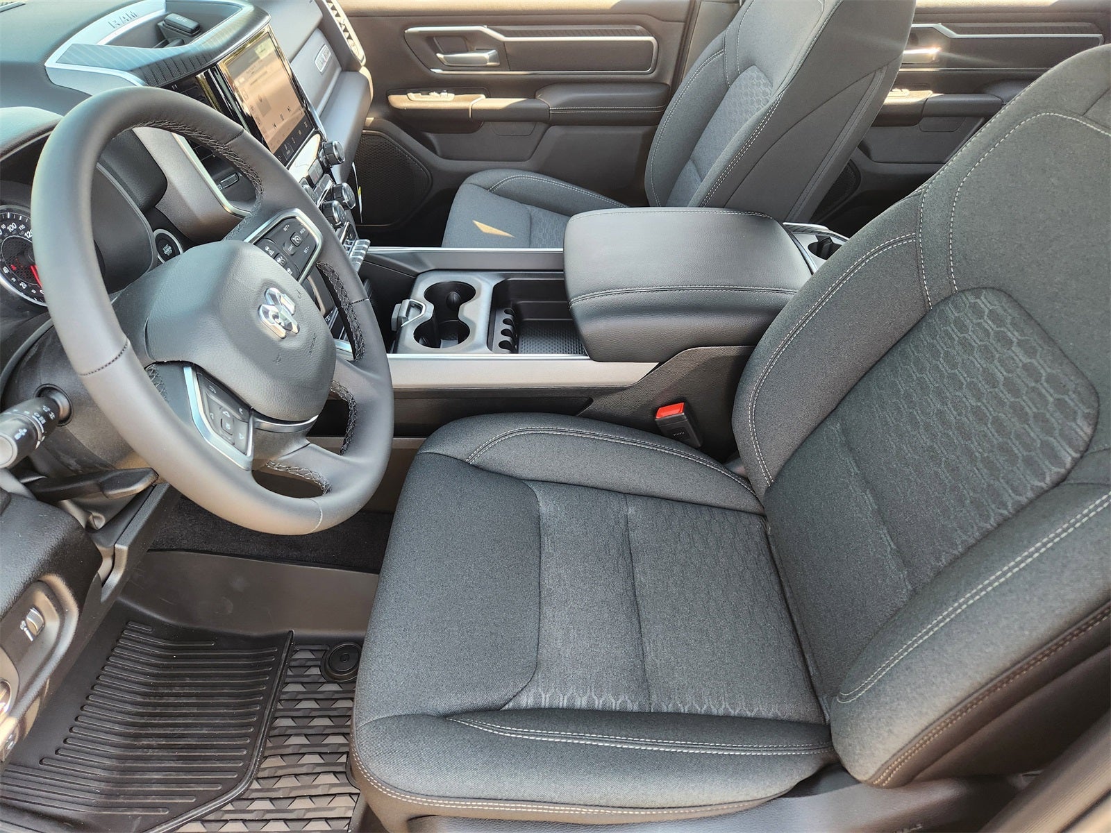 2026 RAM Ram 1500 RAM 1500 LONE STAR CREW CAB 4X2 5'7' BOX