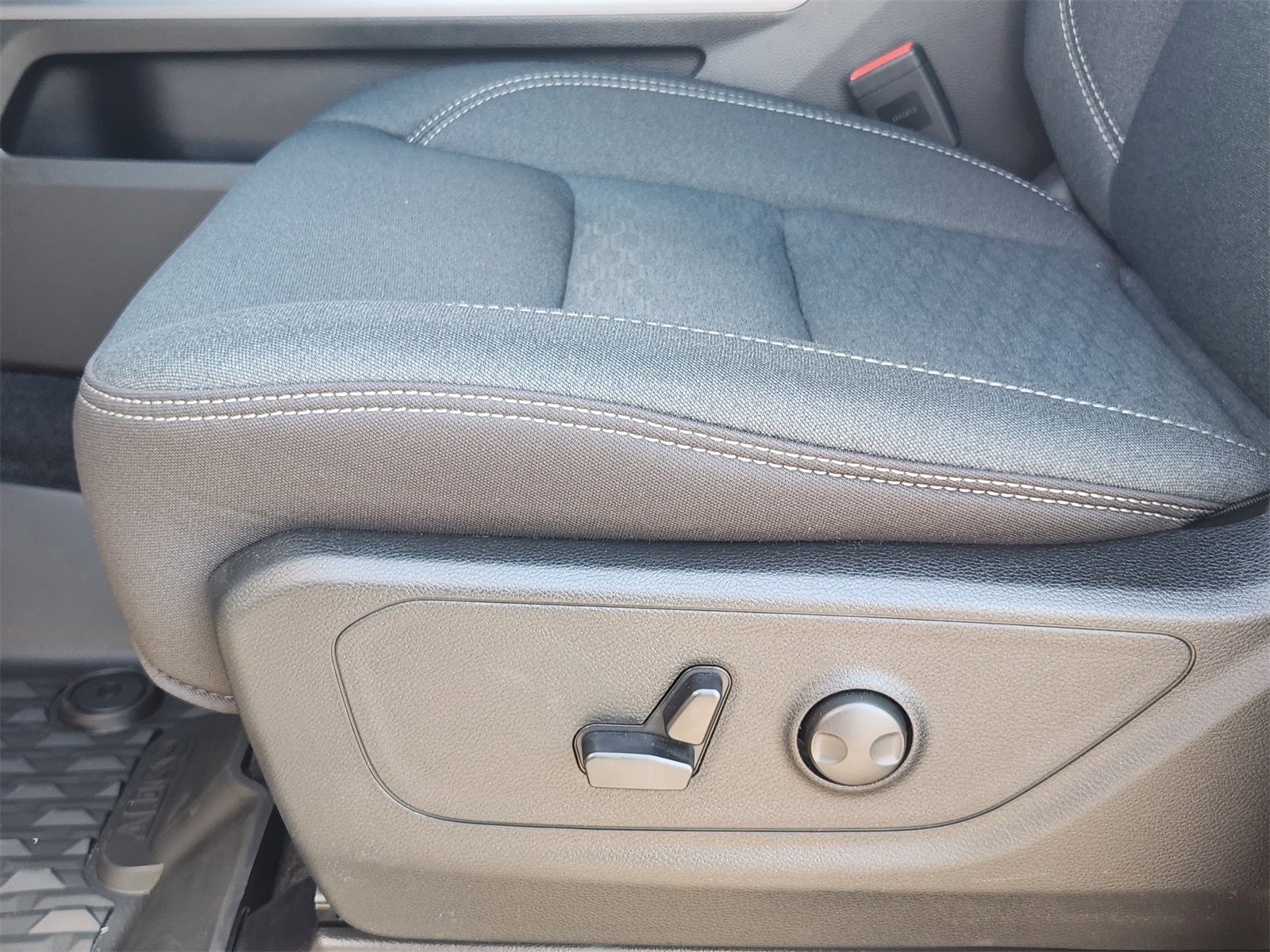 2026 RAM Ram 1500 RAM 1500 LONE STAR CREW CAB 4X2 5'7' BOX