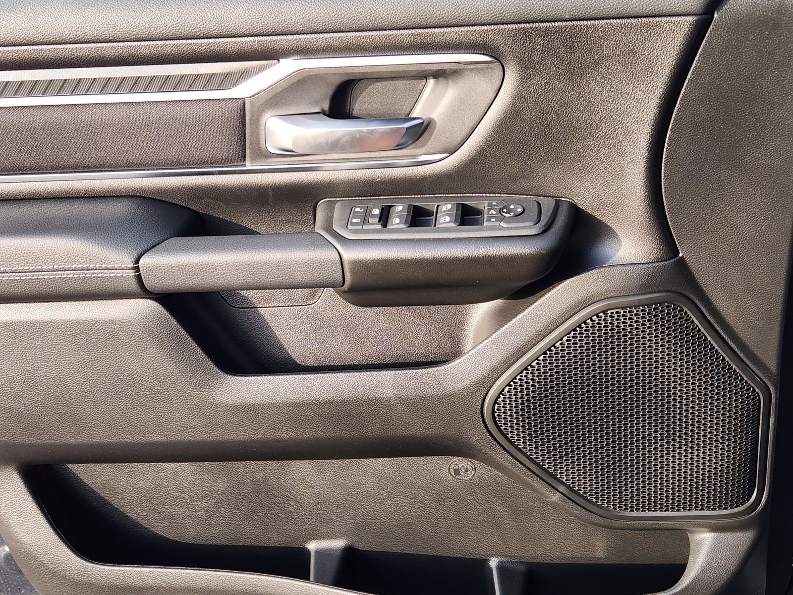 2026 RAM Ram 1500 RAM 1500 LONE STAR CREW CAB 4X2 5'7' BOX