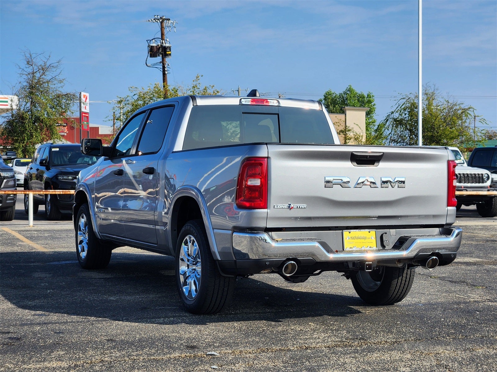 2026 RAM Ram 1500 RAM 1500 LONE STAR CREW CAB 4X2 5'7' BOX