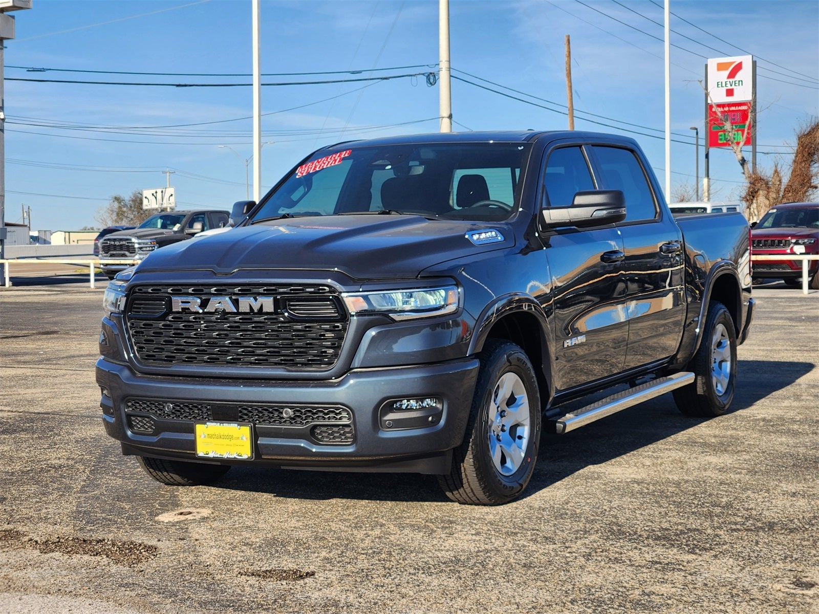 2026 RAM Ram 1500 RAM 1500 LONE STAR CREW CAB 4X2 5'7' BOX