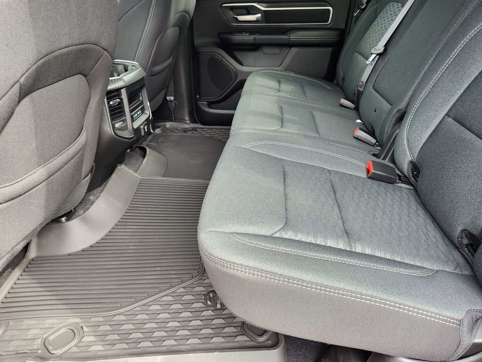 2026 RAM Ram 1500 RAM 1500 LONE STAR CREW CAB 4X2 5'7' BOX