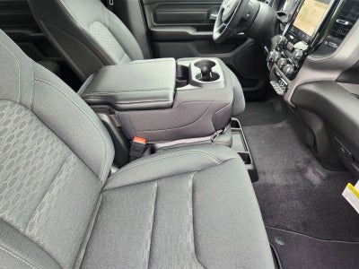 2026 RAM Ram 1500 RAM 1500 EXPRESS CREW CAB 4X2 5'7' BOX