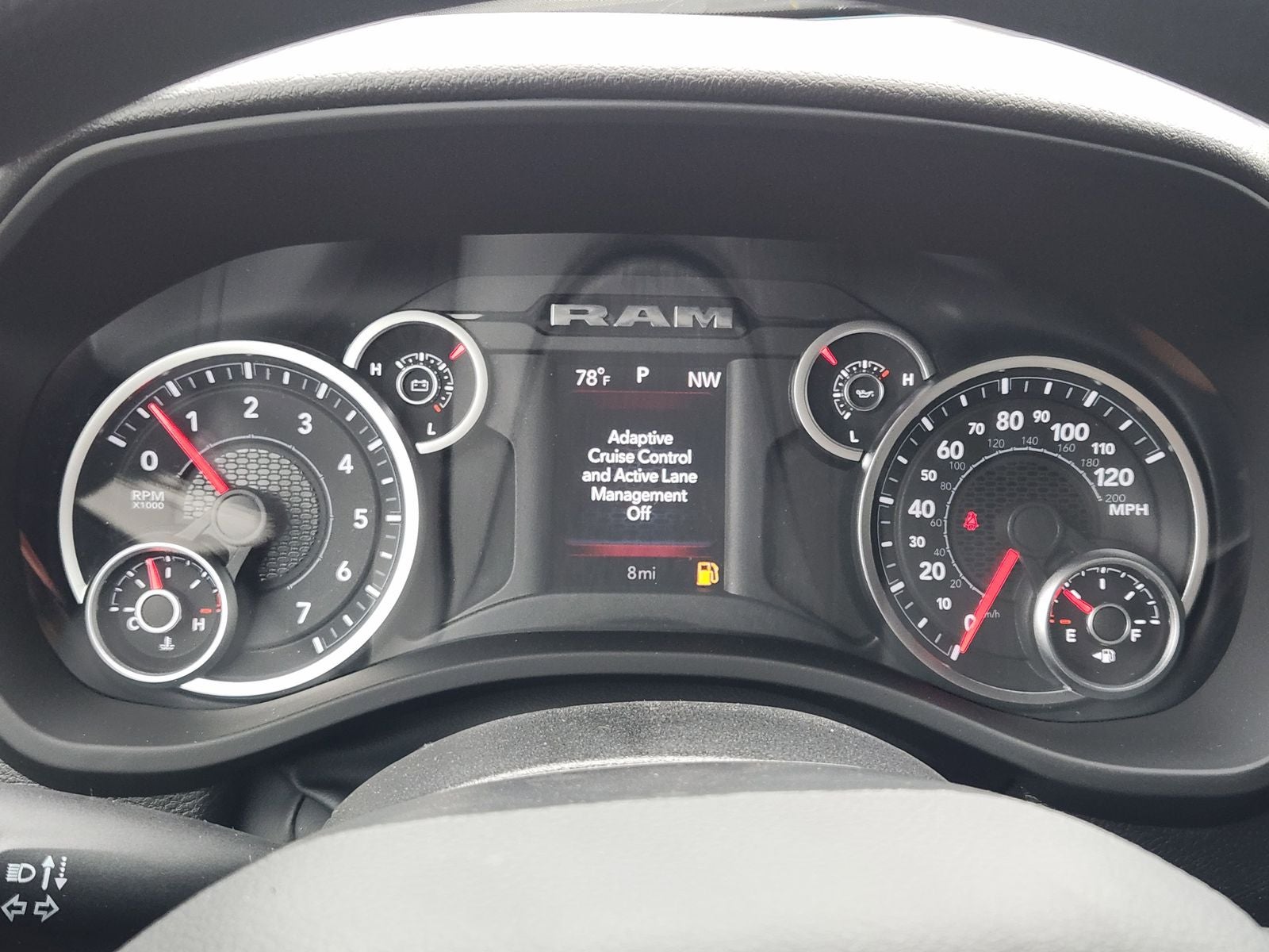 2026 RAM Ram 1500 RAM 1500 EXPRESS CREW CAB 4X2 5'7' BOX
