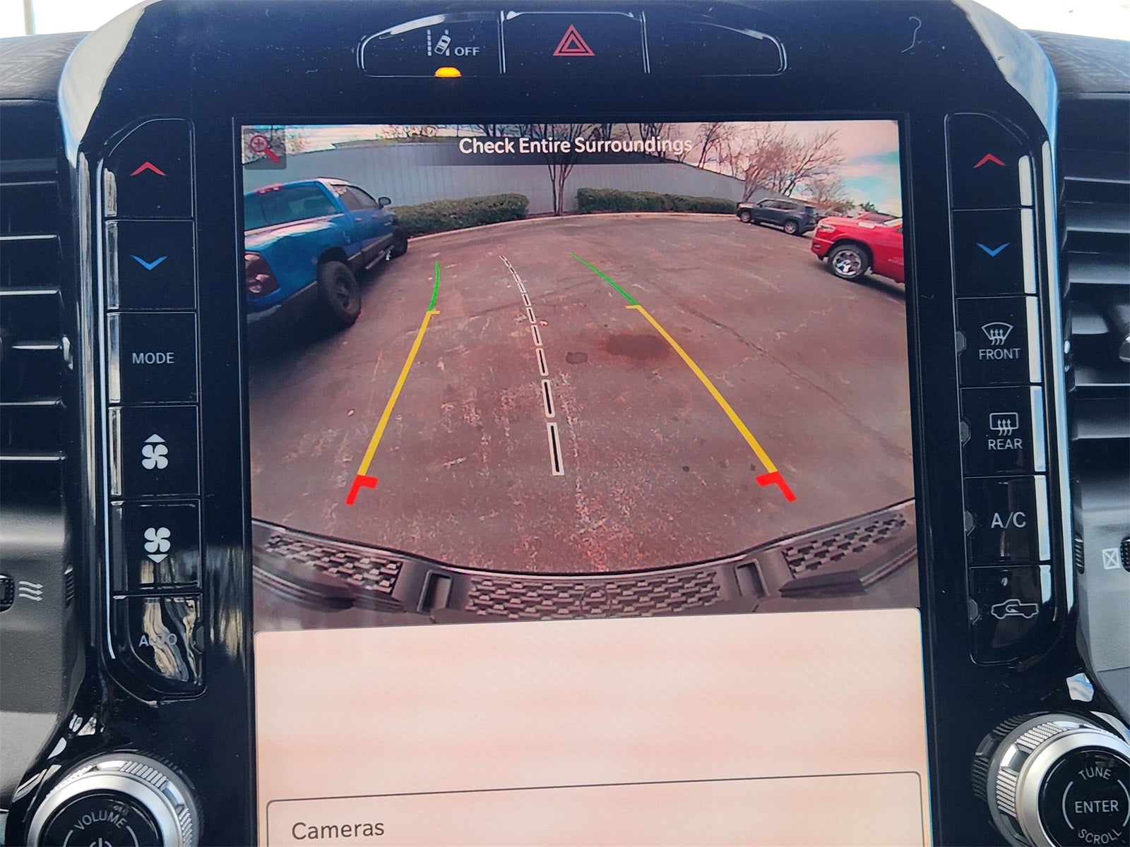 2026 RAM Ram 1500 RAM 1500 LARAMIE CREW CAB 4X2 5'7' BOX