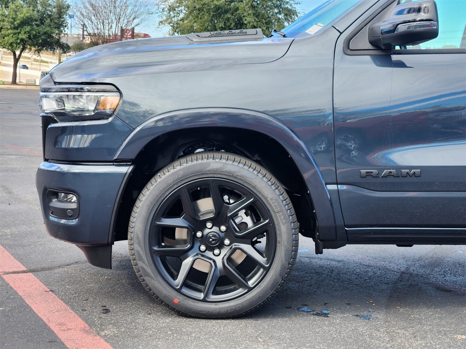 2026 RAM Ram 1500 RAM 1500 LARAMIE CREW CAB 4X2 5'7' BOX