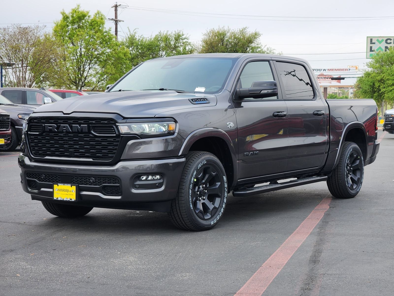 2026 RAM Ram 1500 RAM 1500 LONE STAR CREW CAB 4X4 5'7' BOX