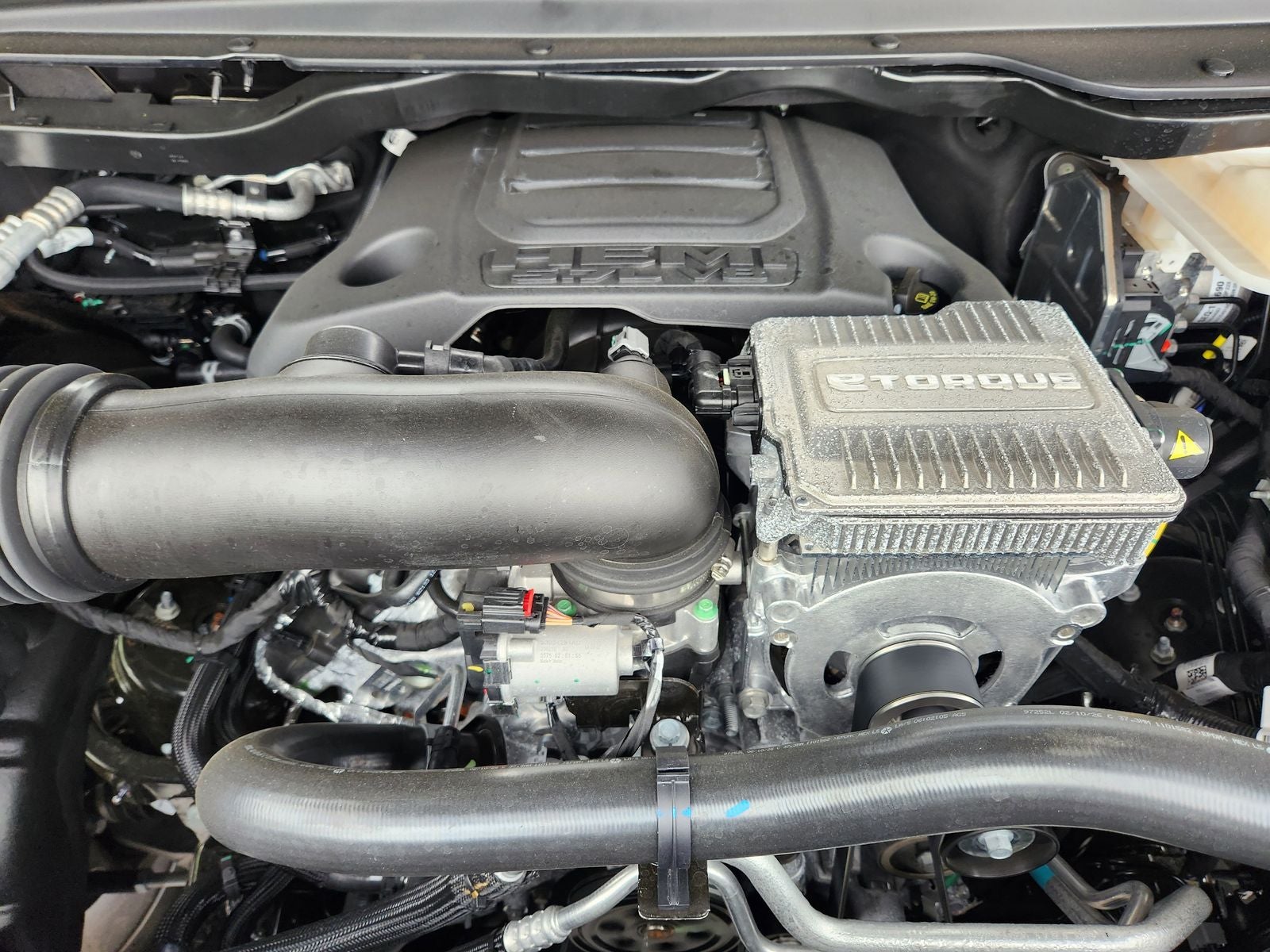 2026 RAM Ram 1500 RAM 1500 LONE STAR CREW CAB 4X4 5'7' BOX