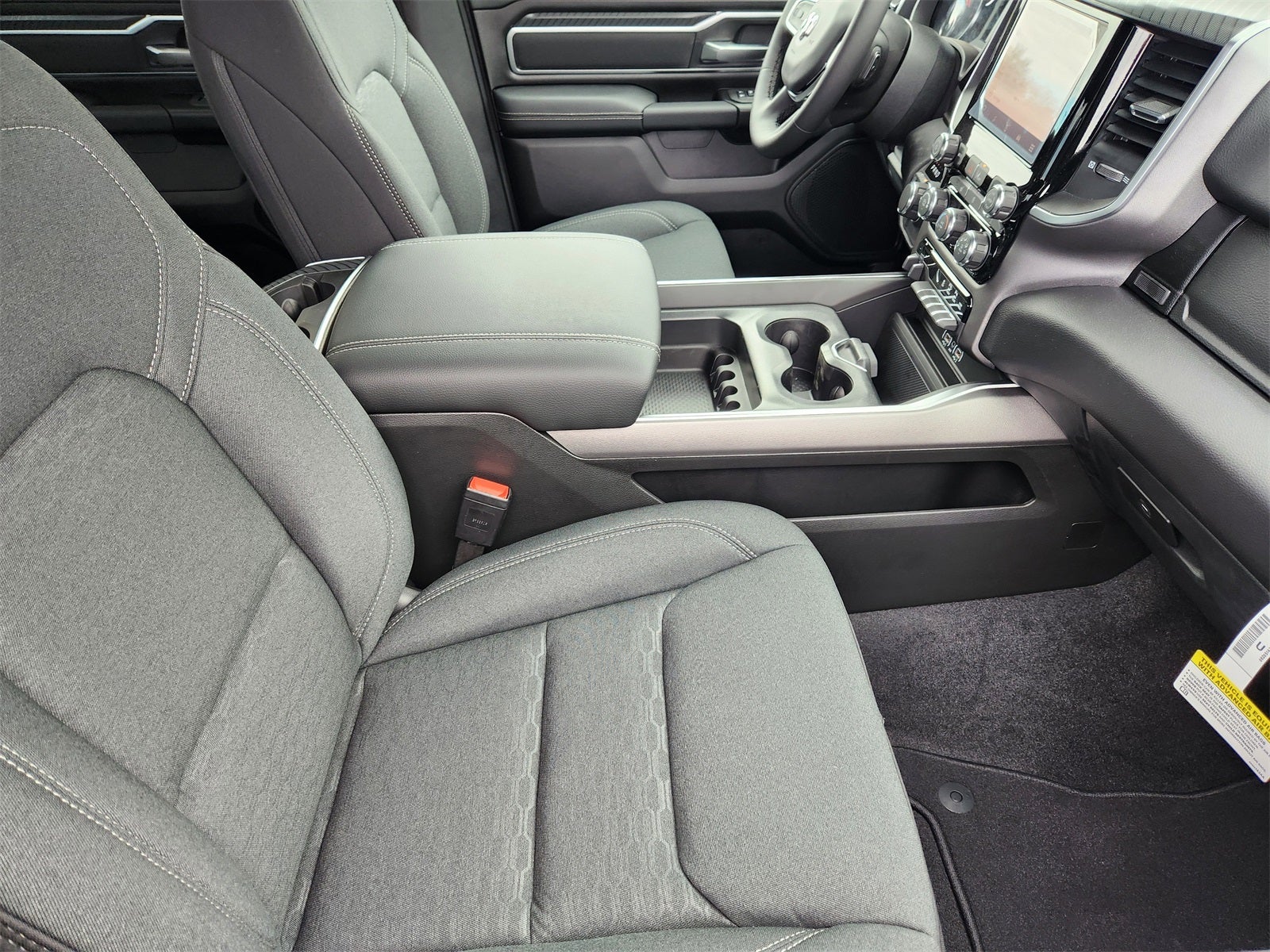 2026 RAM Ram 1500 RAM 1500 LONE STAR CREW CAB 4X4 5'7' BOX