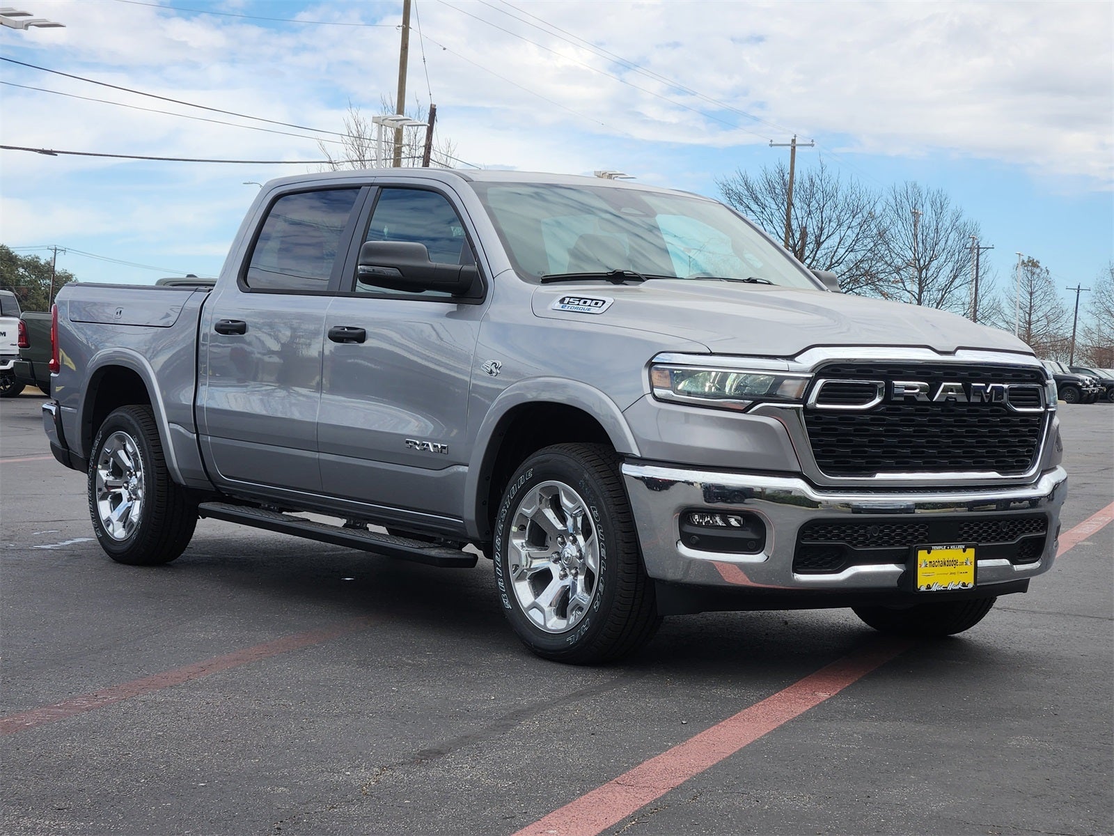 2026 RAM Ram 1500 RAM 1500 LONE STAR CREW CAB 4X4 5'7' BOX