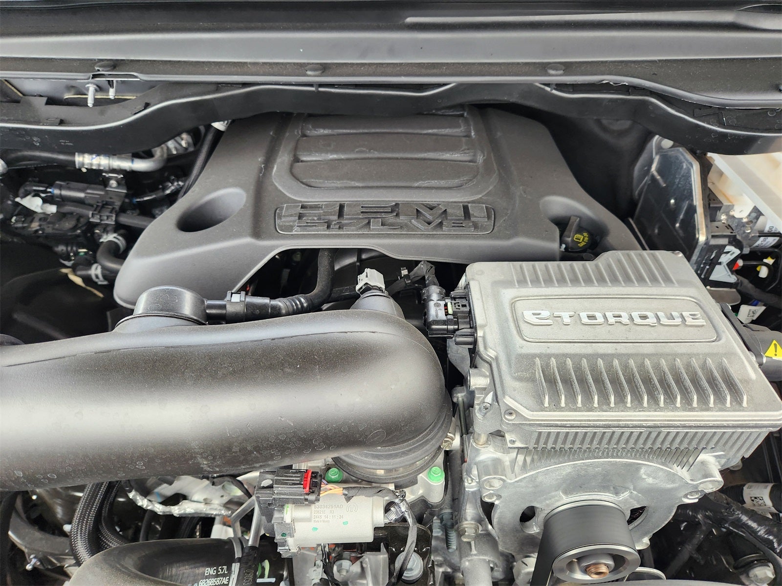 2026 RAM Ram 1500 RAM 1500 LONE STAR CREW CAB 4X4 5'7' BOX