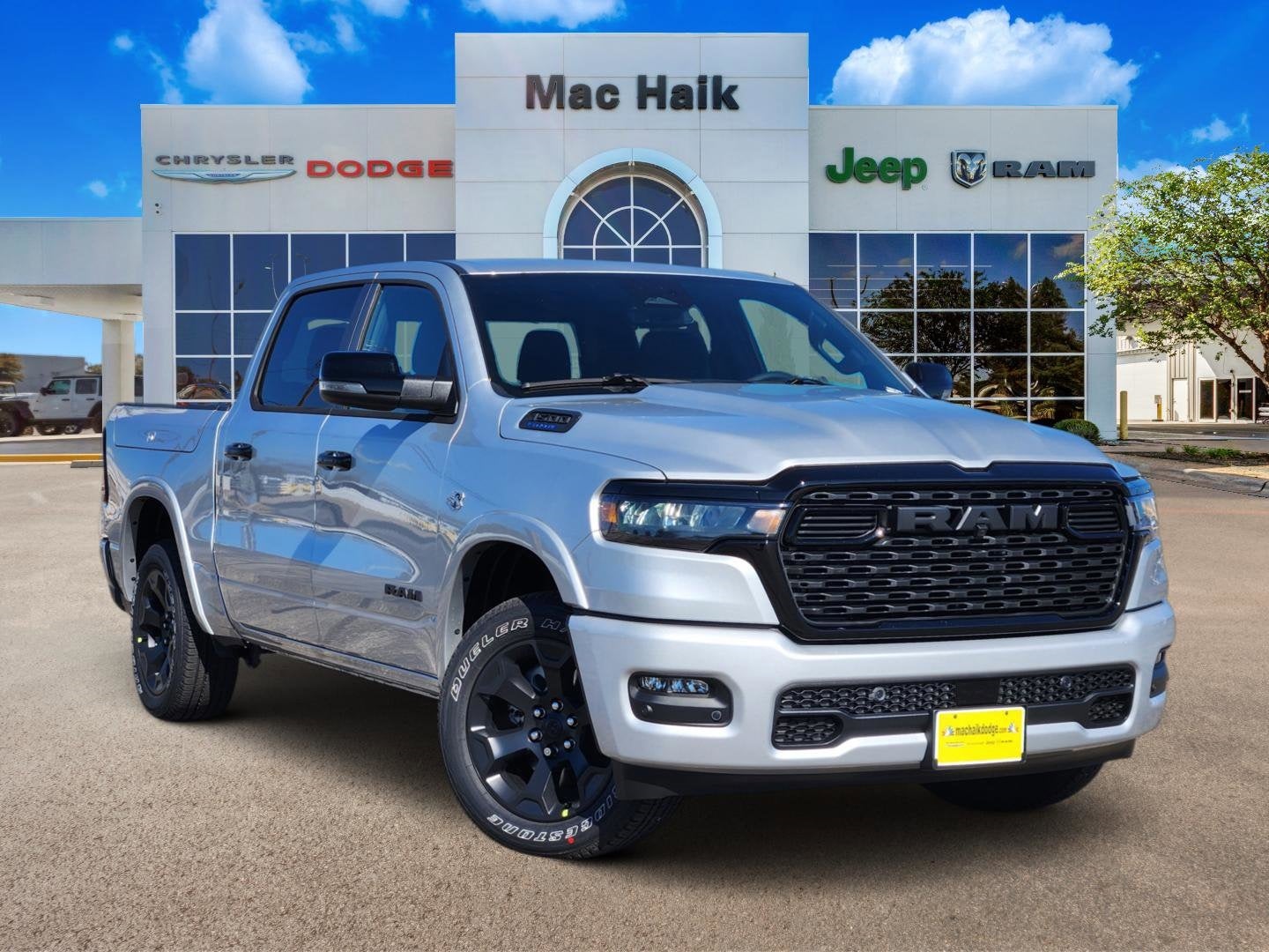 2026 RAM Ram 1500 RAM 1500 LONE STAR CREW CAB 4X4 5'7' BOX