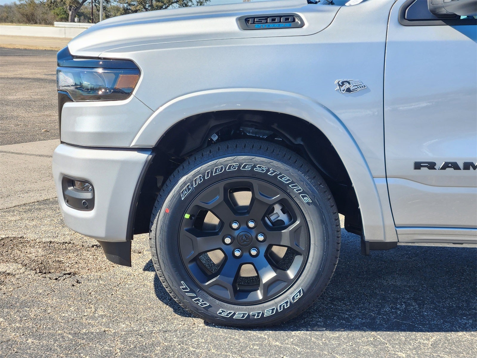 2026 RAM Ram 1500 RAM 1500 LONE STAR CREW CAB 4X4 5'7' BOX