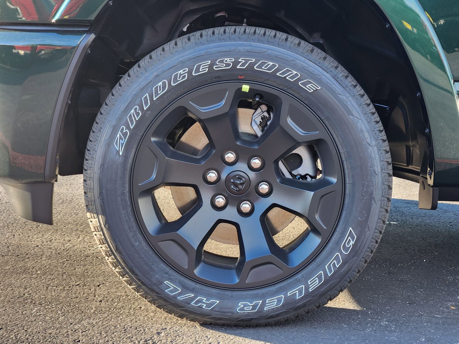 2026 RAM Ram 1500 RAM 1500 LONE STAR CREW CAB 4X4 5'7' BOX