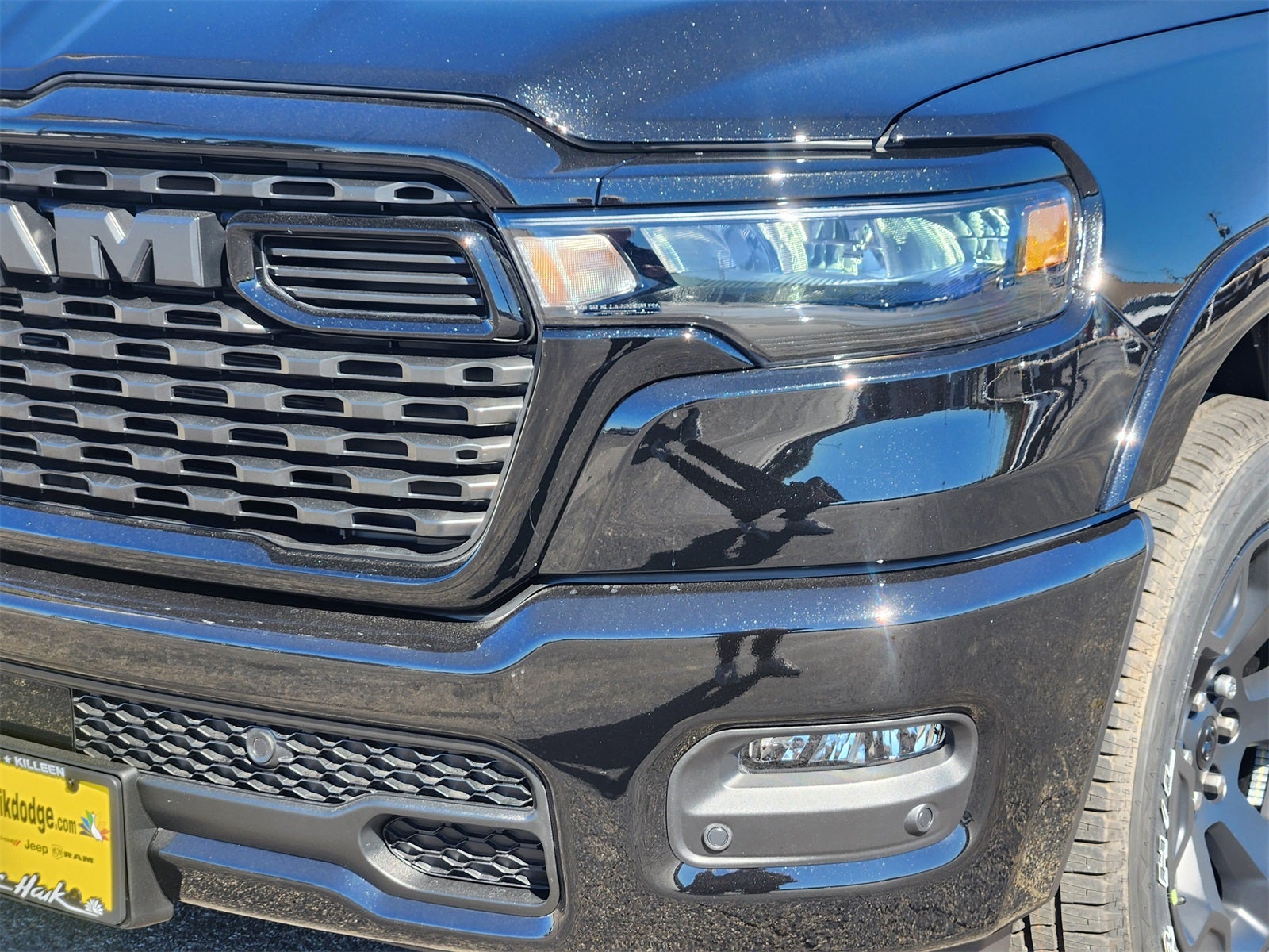 2026 RAM Ram 1500 RAM 1500 LONE STAR CREW CAB 4X4 5'7' BOX