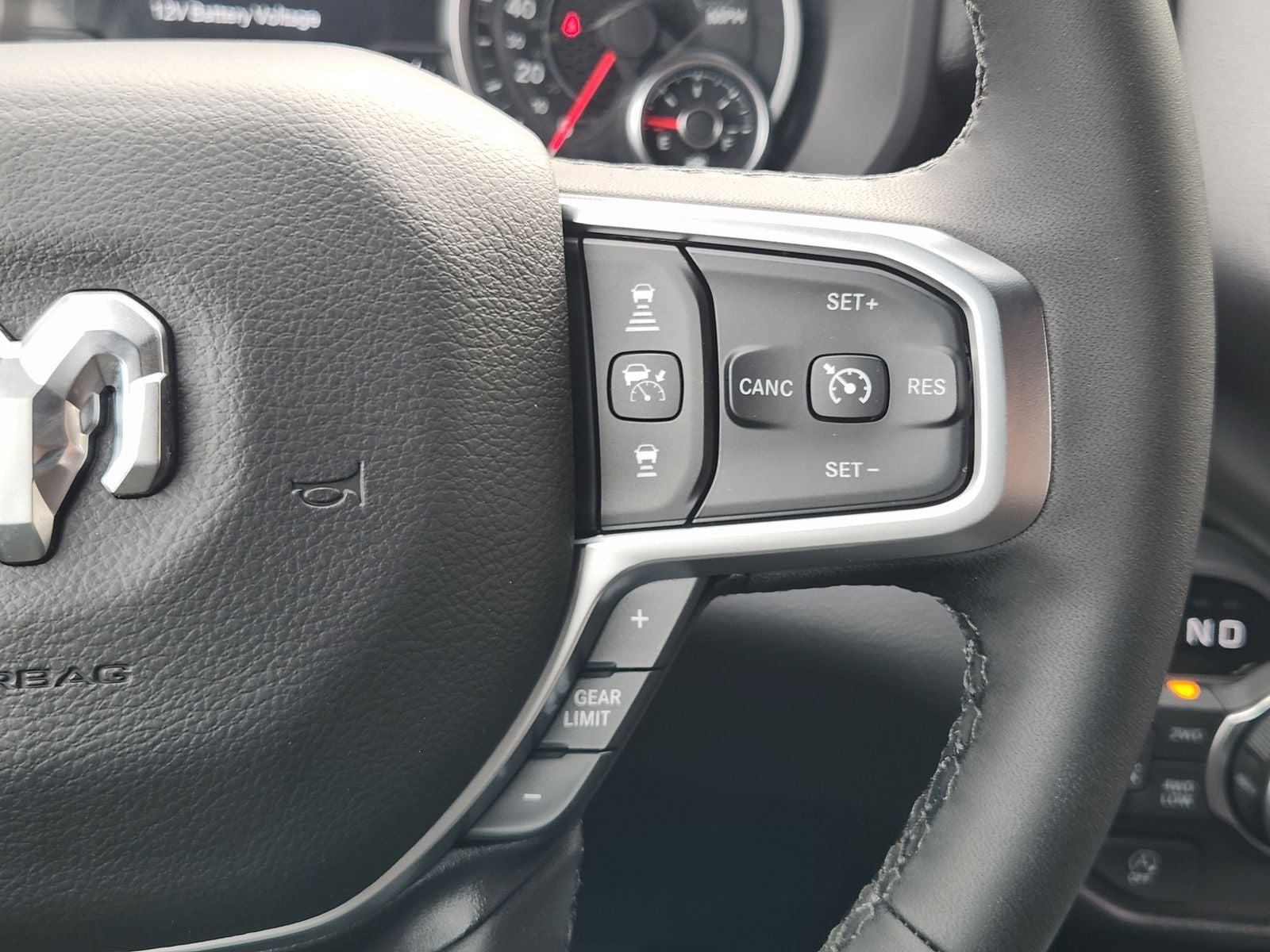 2026 RAM Ram 1500 RAM 1500 LONE STAR CREW CAB 4X4 5'7' BOX