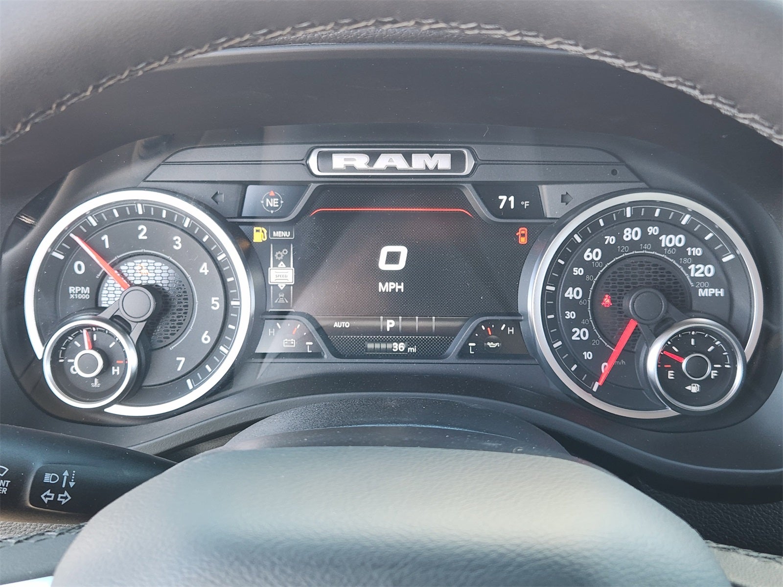 2026 RAM Ram 1500 RAM 1500 LONE STAR CREW CAB 4X4 5'7' BOX