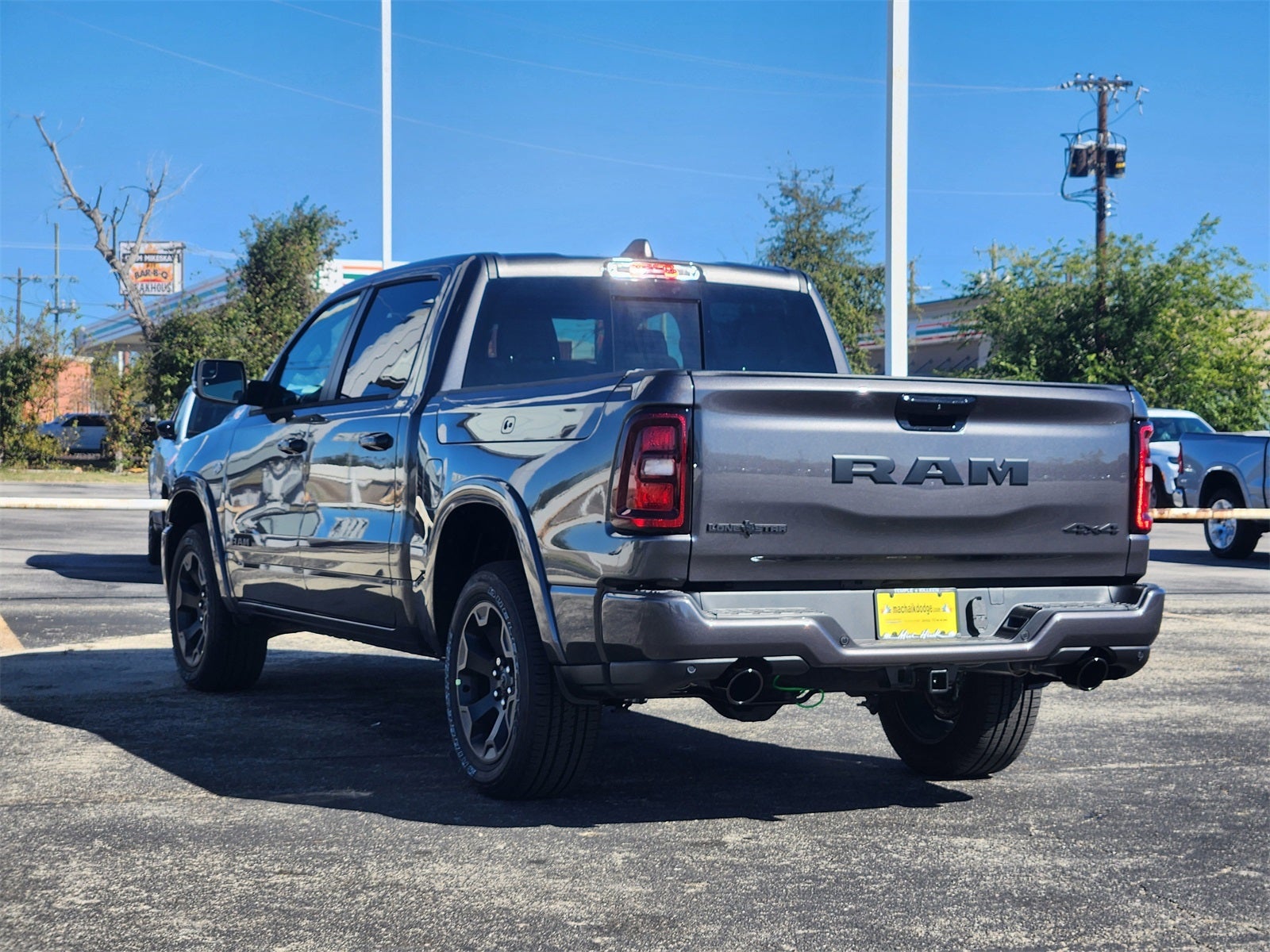 2026 RAM Ram 1500 RAM 1500 LONE STAR CREW CAB 4X4 5'7' BOX
