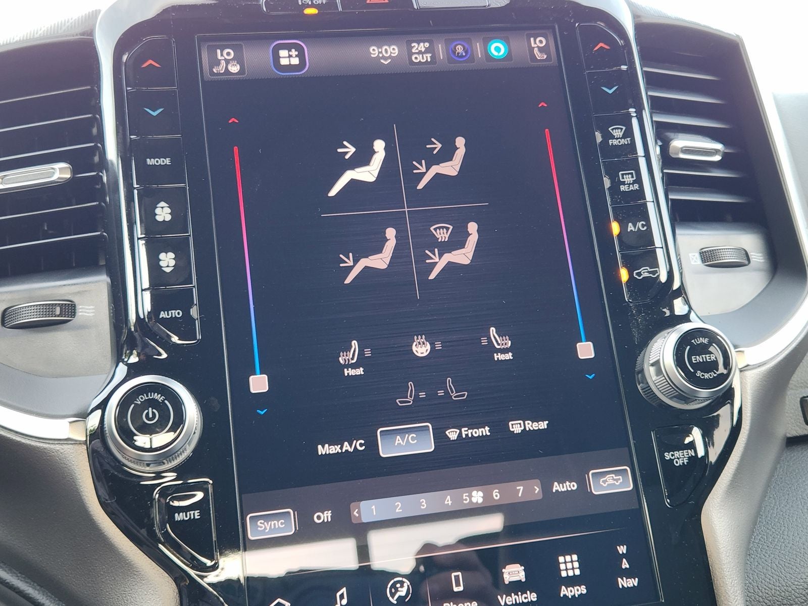 2026 RAM Ram 1500 RAM 1500 LONE STAR CREW CAB 4X4 5'7' BOX