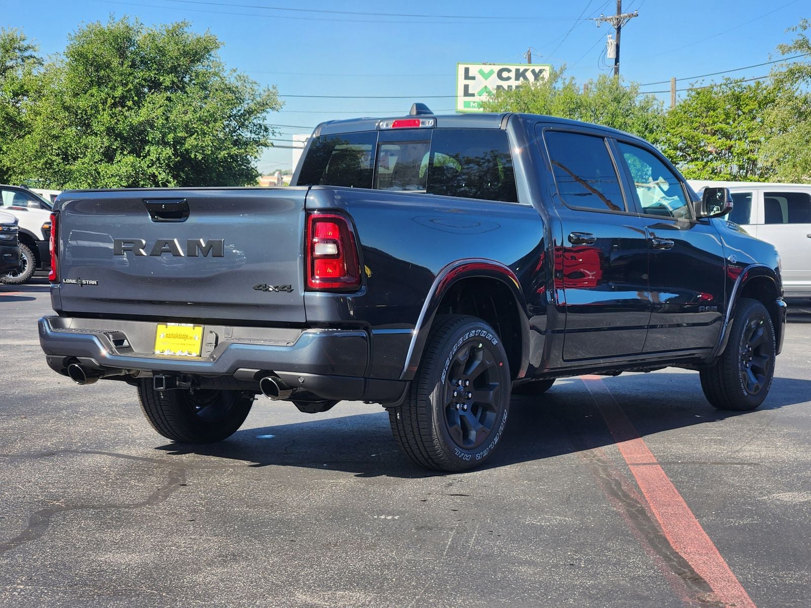 2026 RAM Ram 1500 RAM 1500 LONE STAR CREW CAB 4X4 5'7' BOX