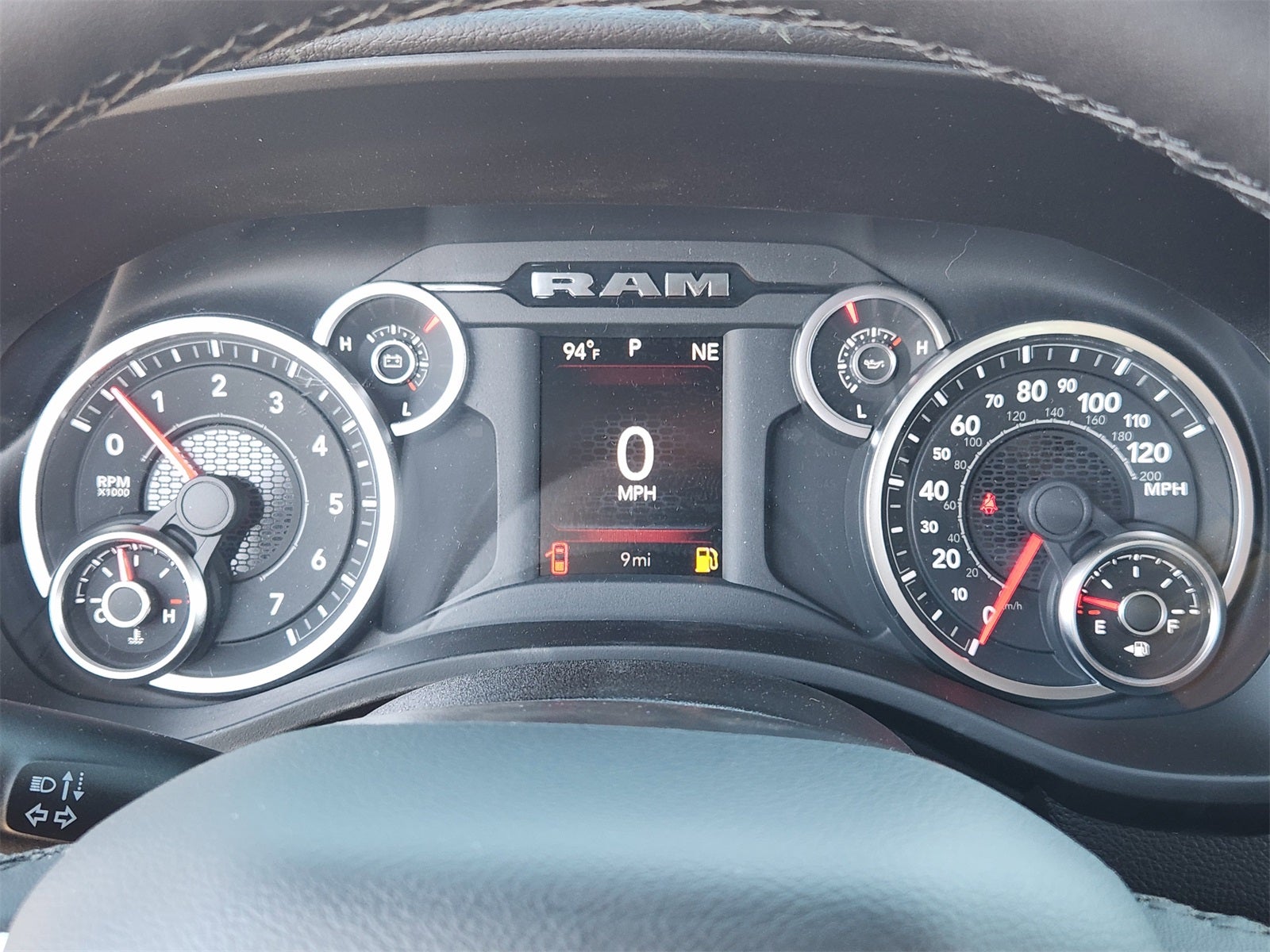 2026 RAM Ram 1500 RAM 1500 LONE STAR CREW CAB 4X4 5'7' BOX