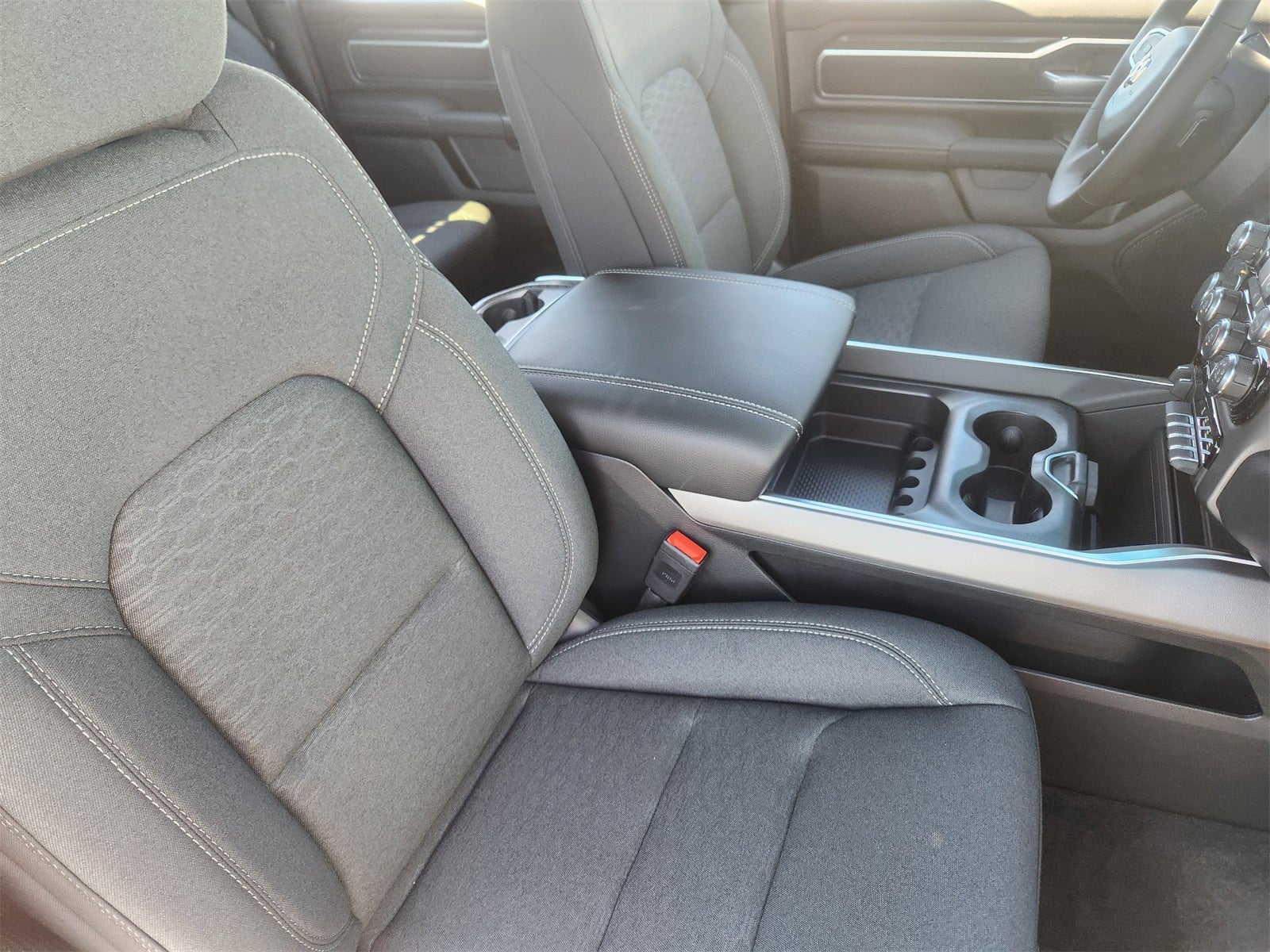 2026 RAM Ram 1500 RAM 1500 LONE STAR CREW CAB 4X4 5'7' BOX