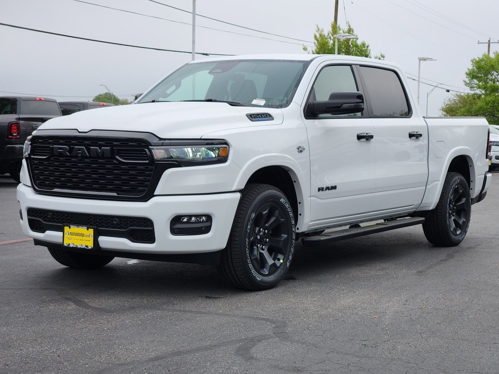 2026 RAM Ram 1500 RAM 1500 LONE STAR CREW CAB 4X4 5'7' BOX