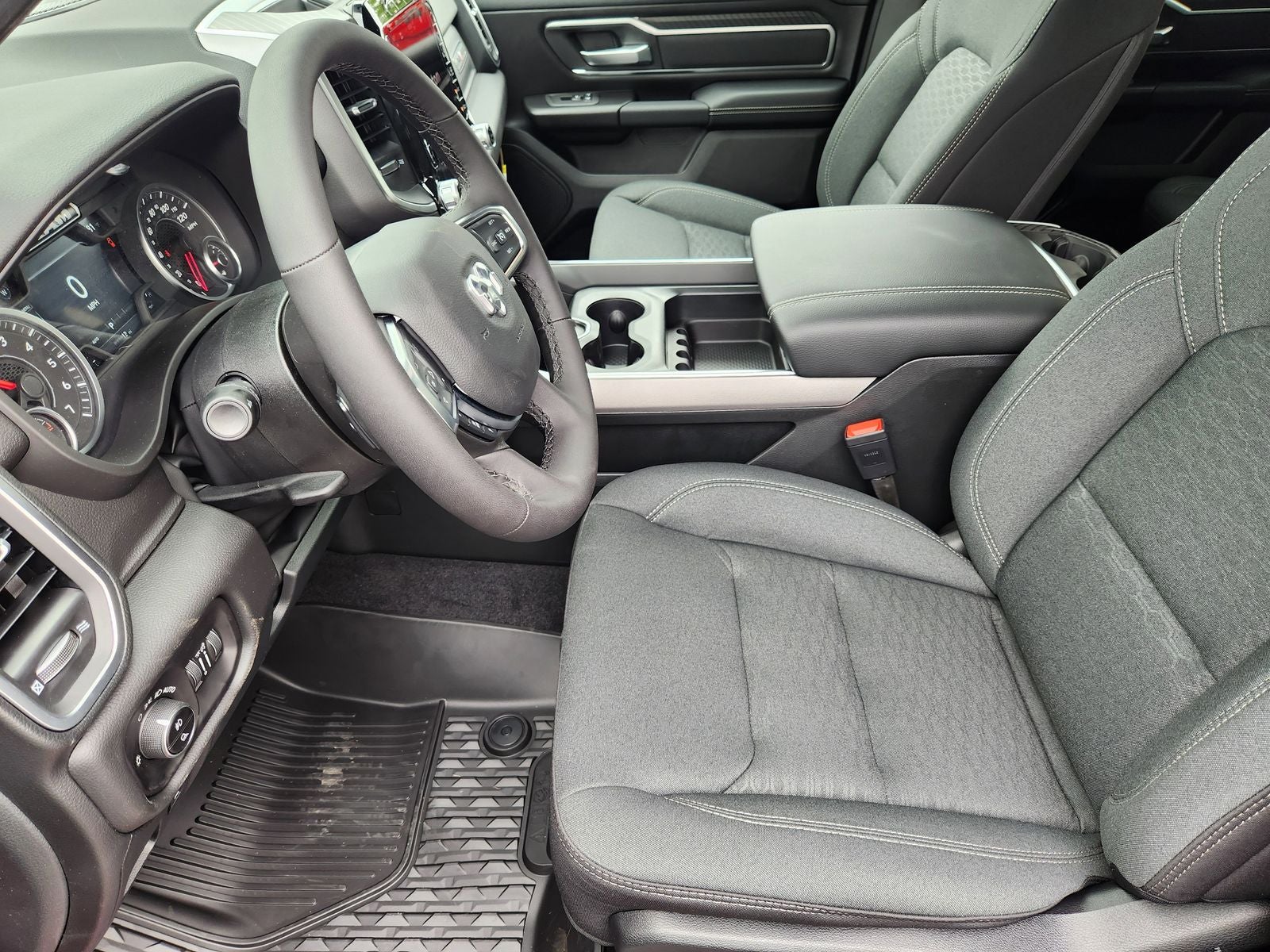 2026 RAM Ram 1500 RAM 1500 LONE STAR CREW CAB 4X4 5'7' BOX