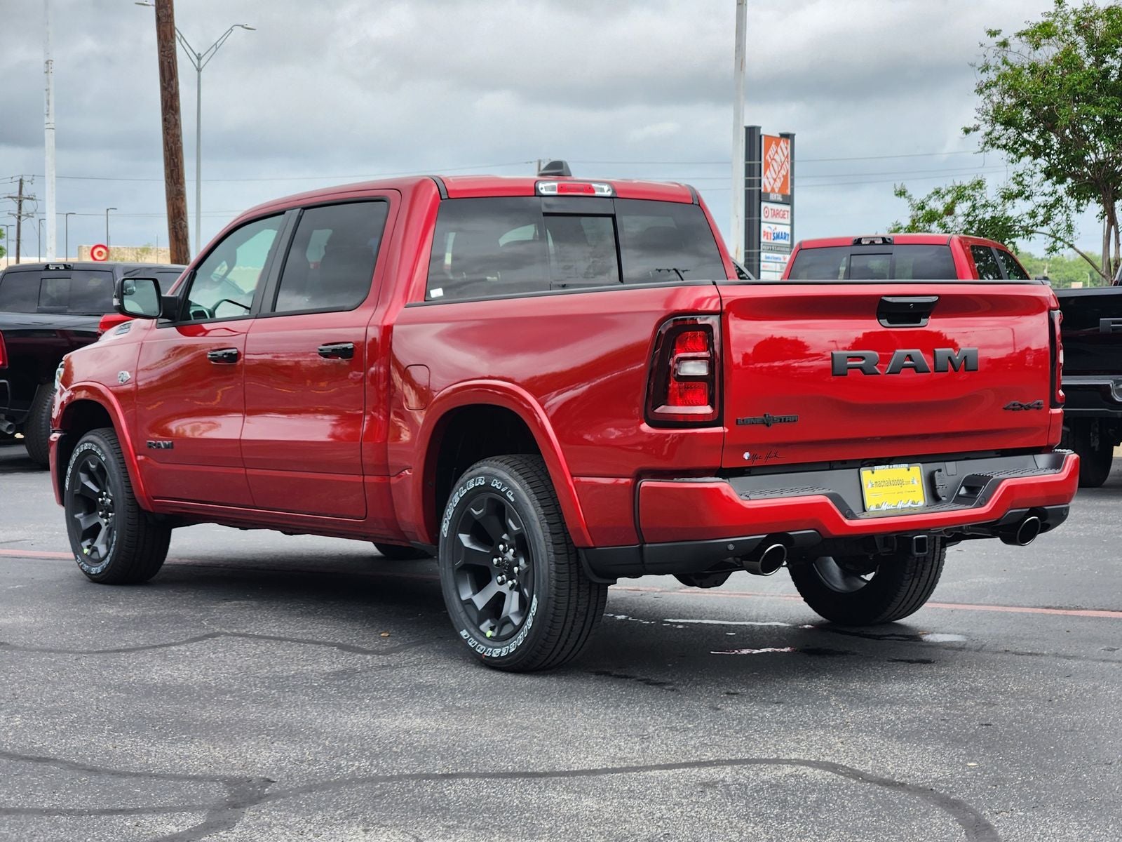 2026 RAM Ram 1500 RAM 1500 LONE STAR CREW CAB 4X4 5'7' BOX