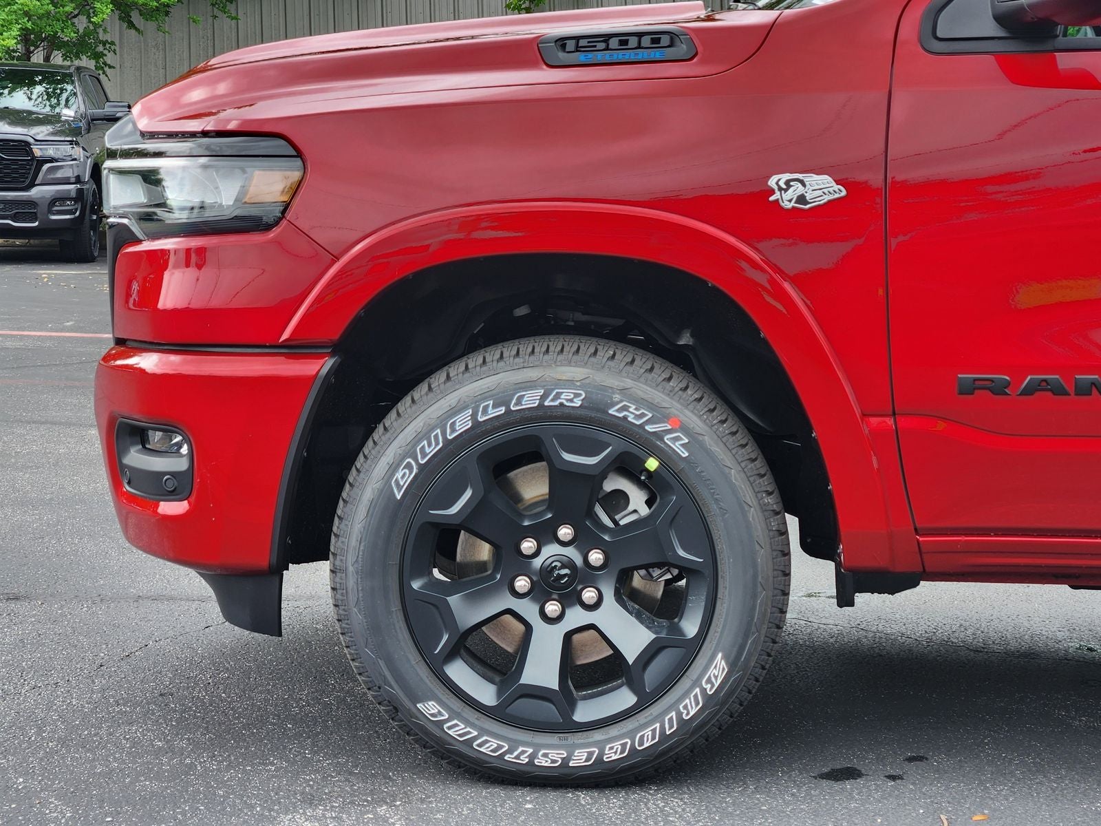 2026 RAM Ram 1500 RAM 1500 LONE STAR CREW CAB 4X4 5'7' BOX