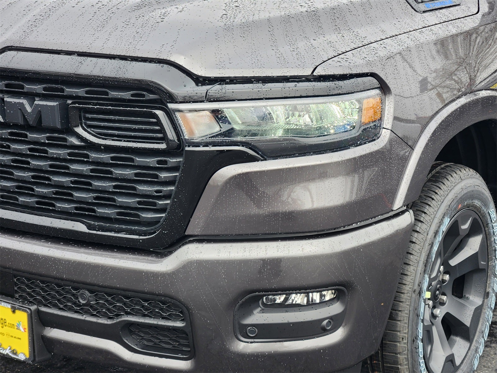 2026 RAM Ram 1500 RAM 1500 LONE STAR CREW CAB 4X4 5'7' BOX