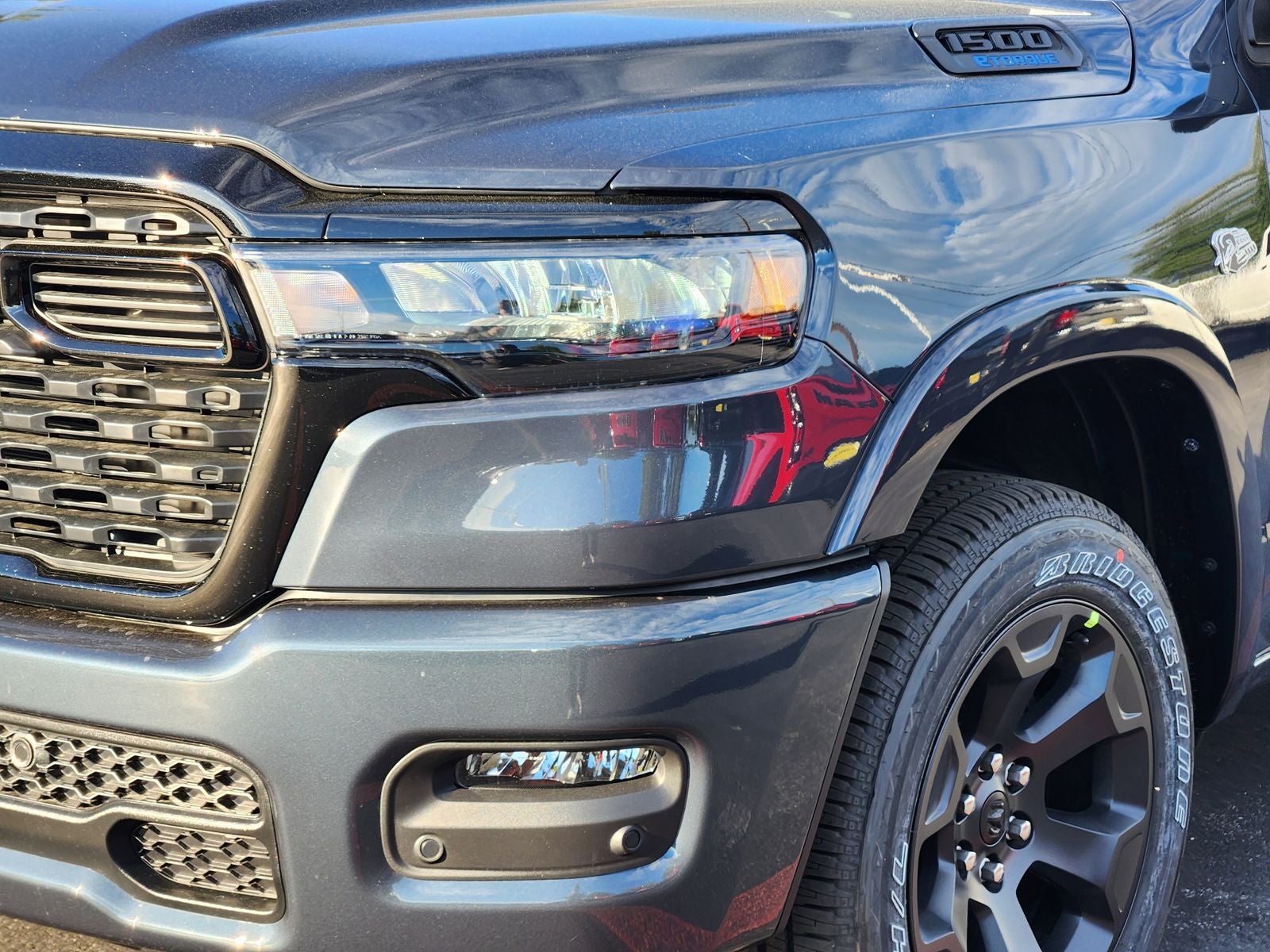 2026 RAM Ram 1500 RAM 1500 LONE STAR CREW CAB 4X4 5'7' BOX