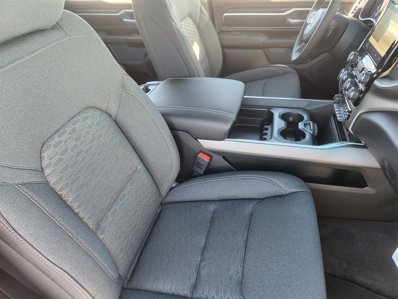 2026 RAM Ram 1500 RAM 1500 LONE STAR CREW CAB 4X4 5'7' BOX