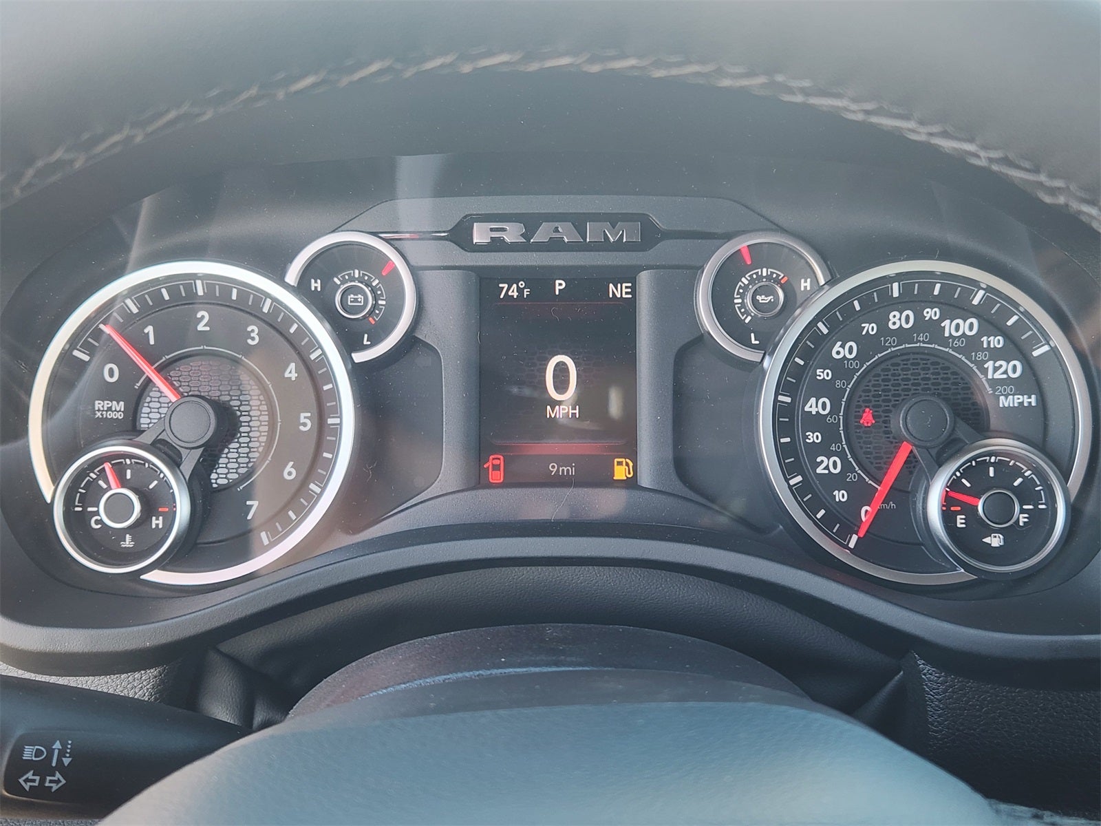 2026 RAM Ram 1500 RAM 1500 LONE STAR CREW CAB 4X4 5'7' BOX