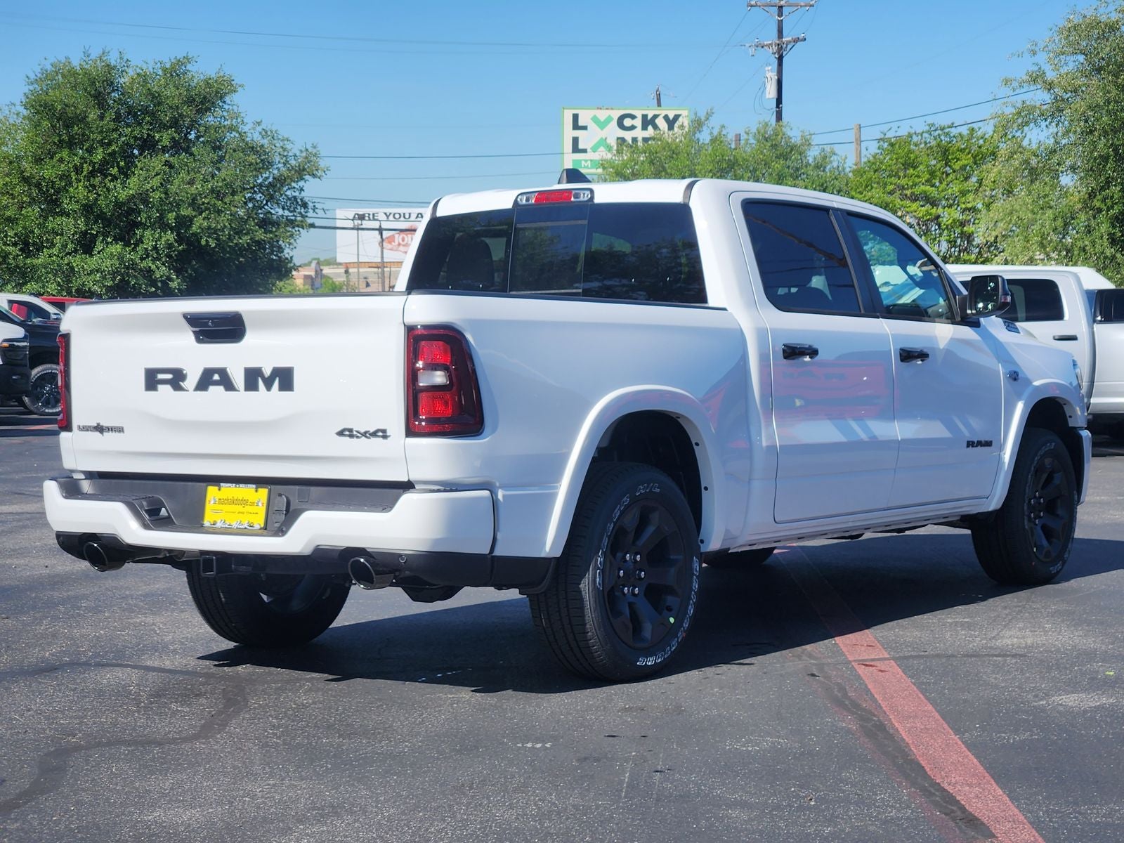 2026 RAM Ram 1500 RAM 1500 LONE STAR CREW CAB 4X4 5'7' BOX